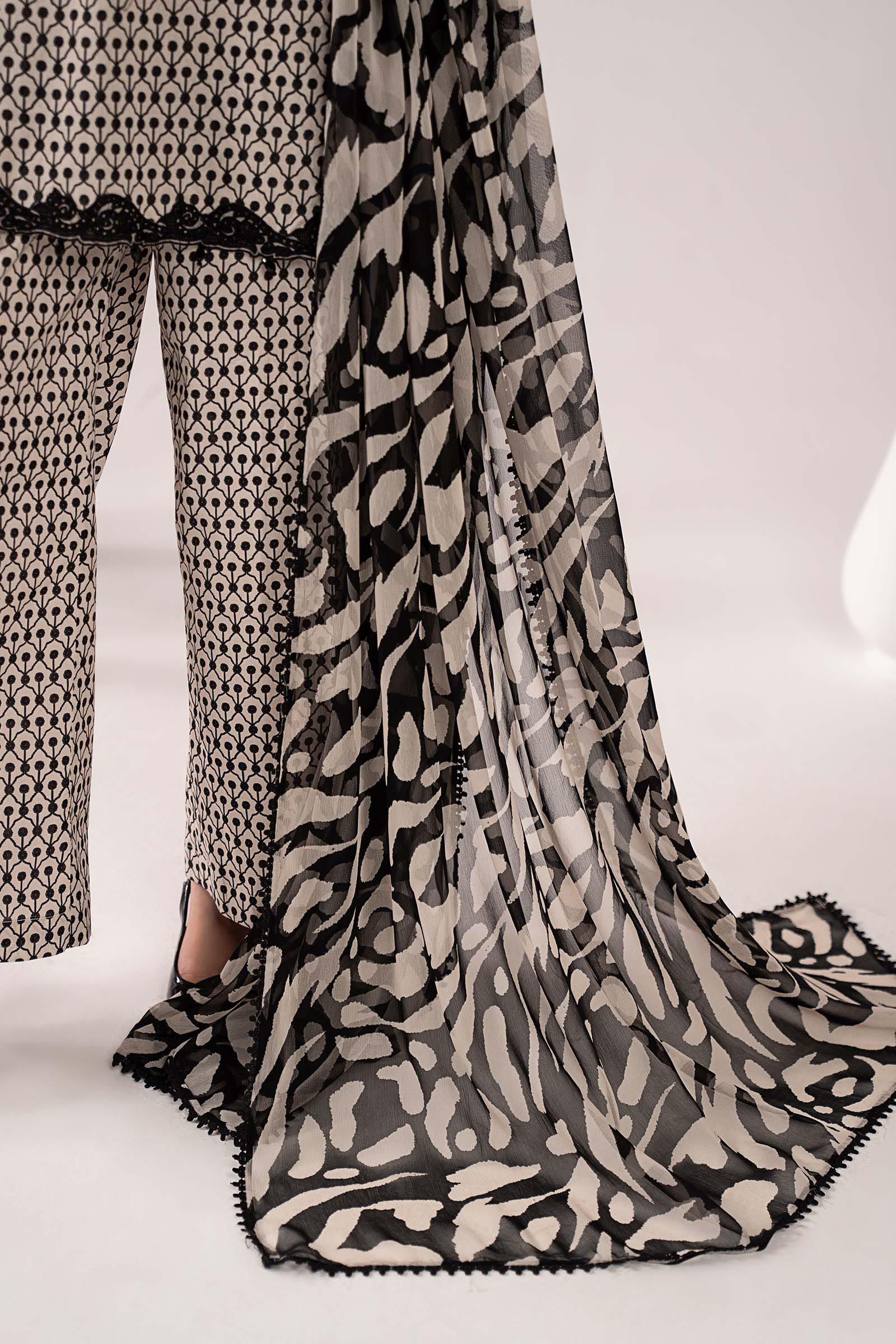 3 Piece Embroidered Lawn Suit