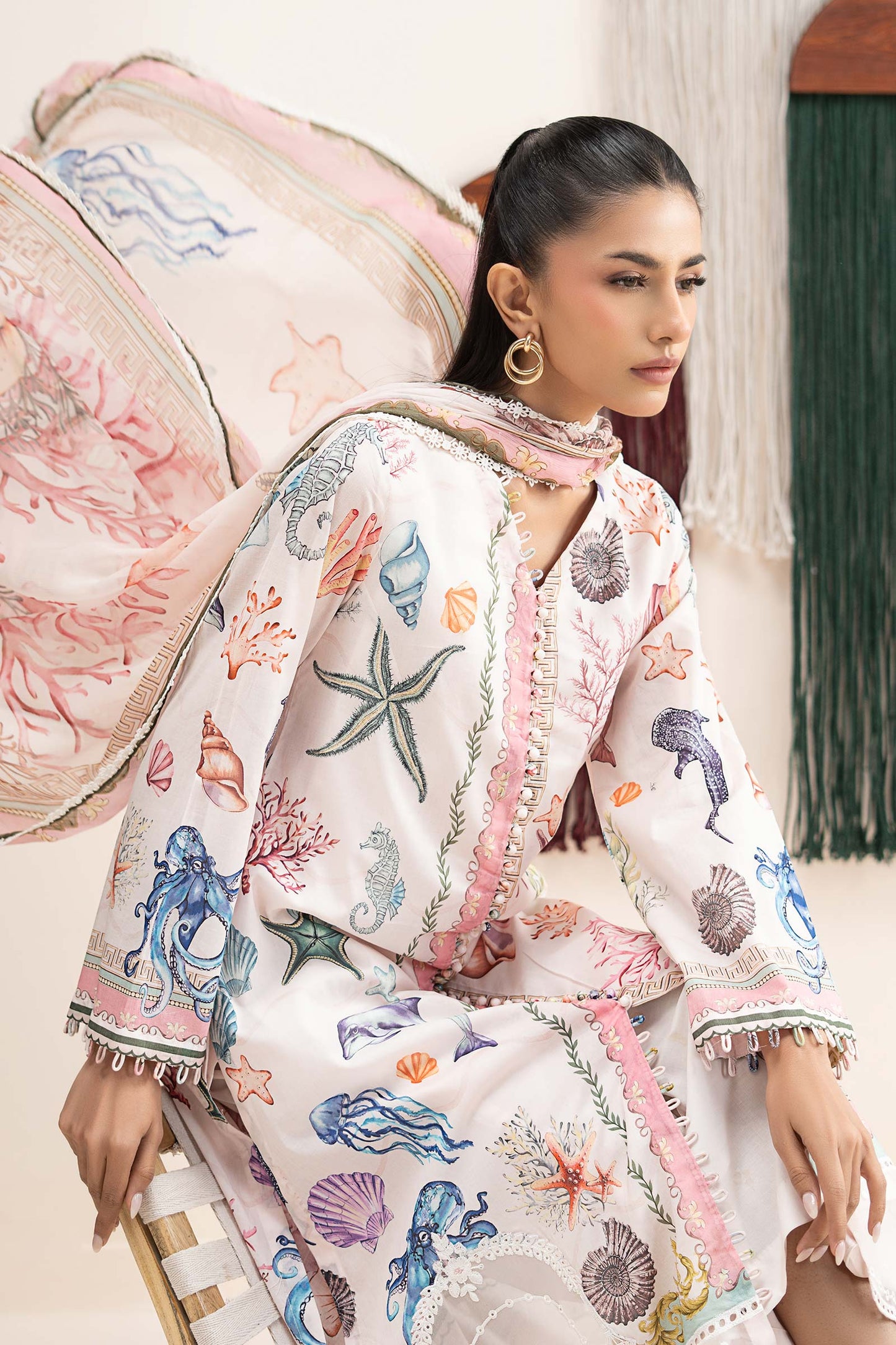 3 Piece Embroidered Lawn Suit