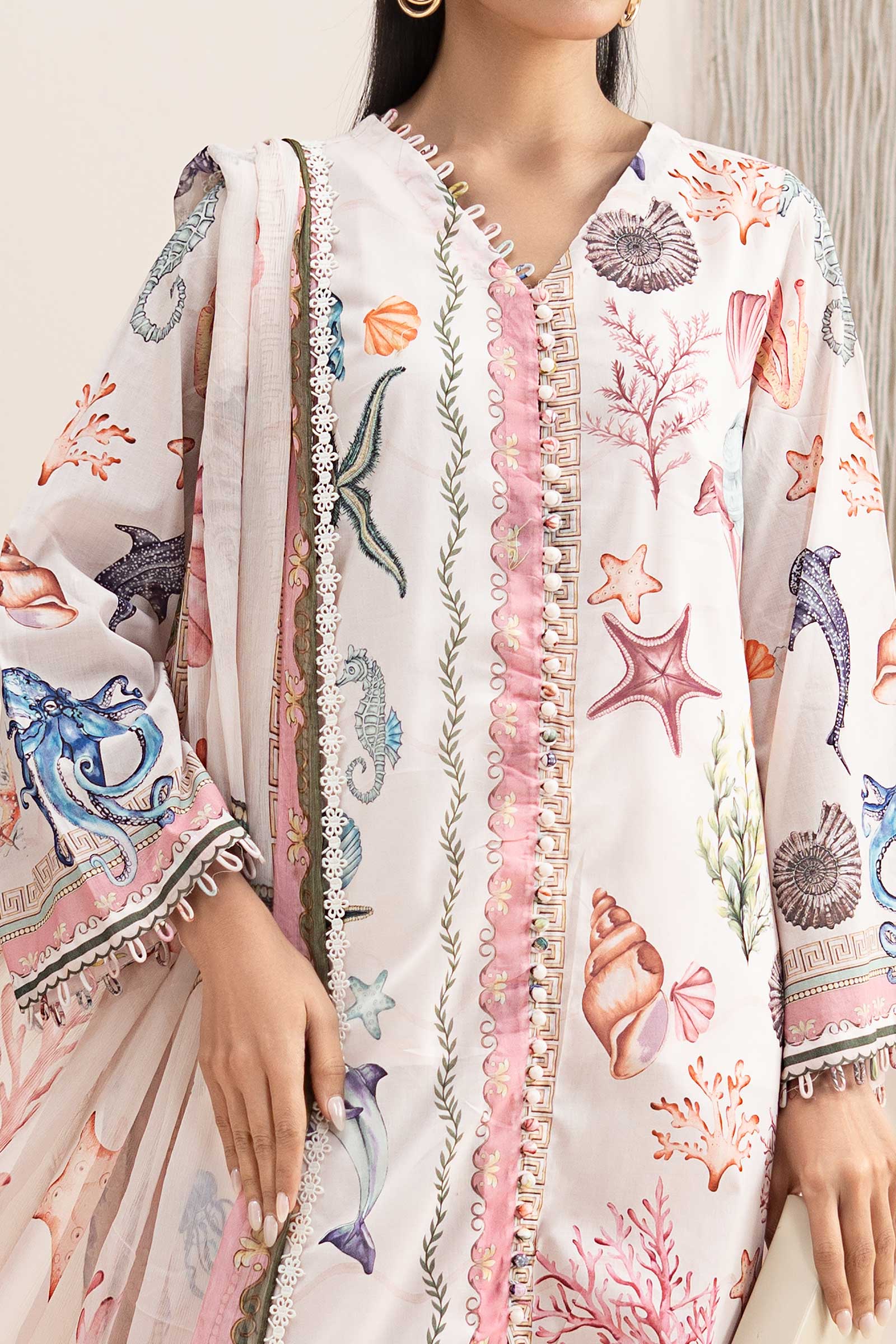 3 Piece Embroidered Lawn Suit