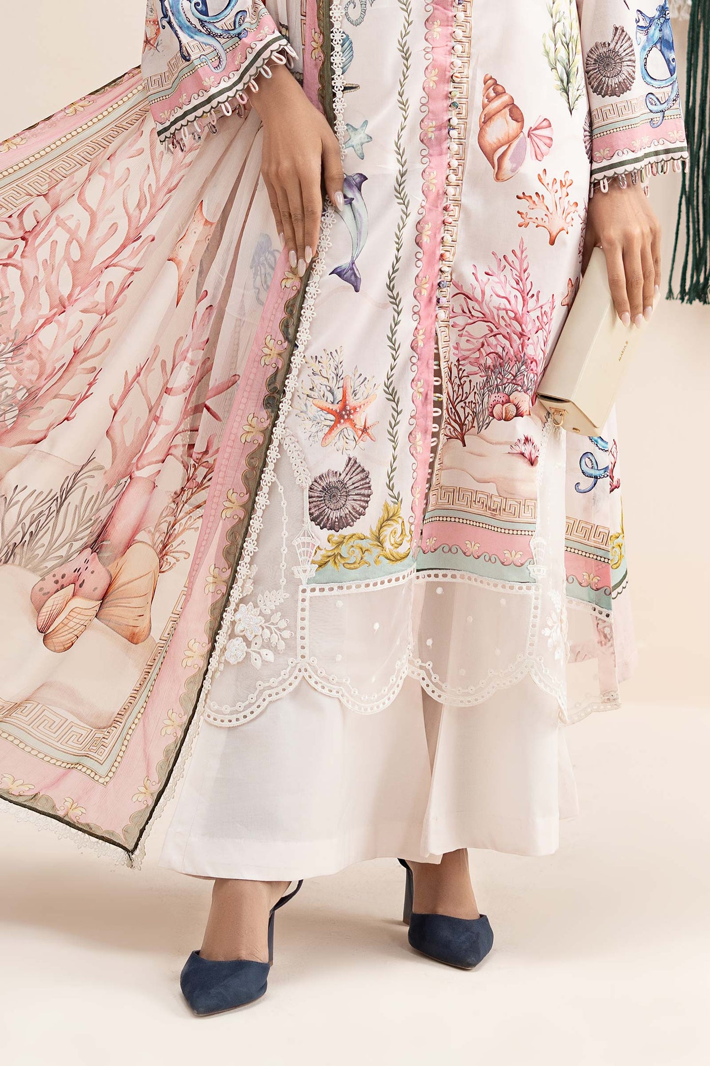 3 Piece Embroidered Lawn Suit
