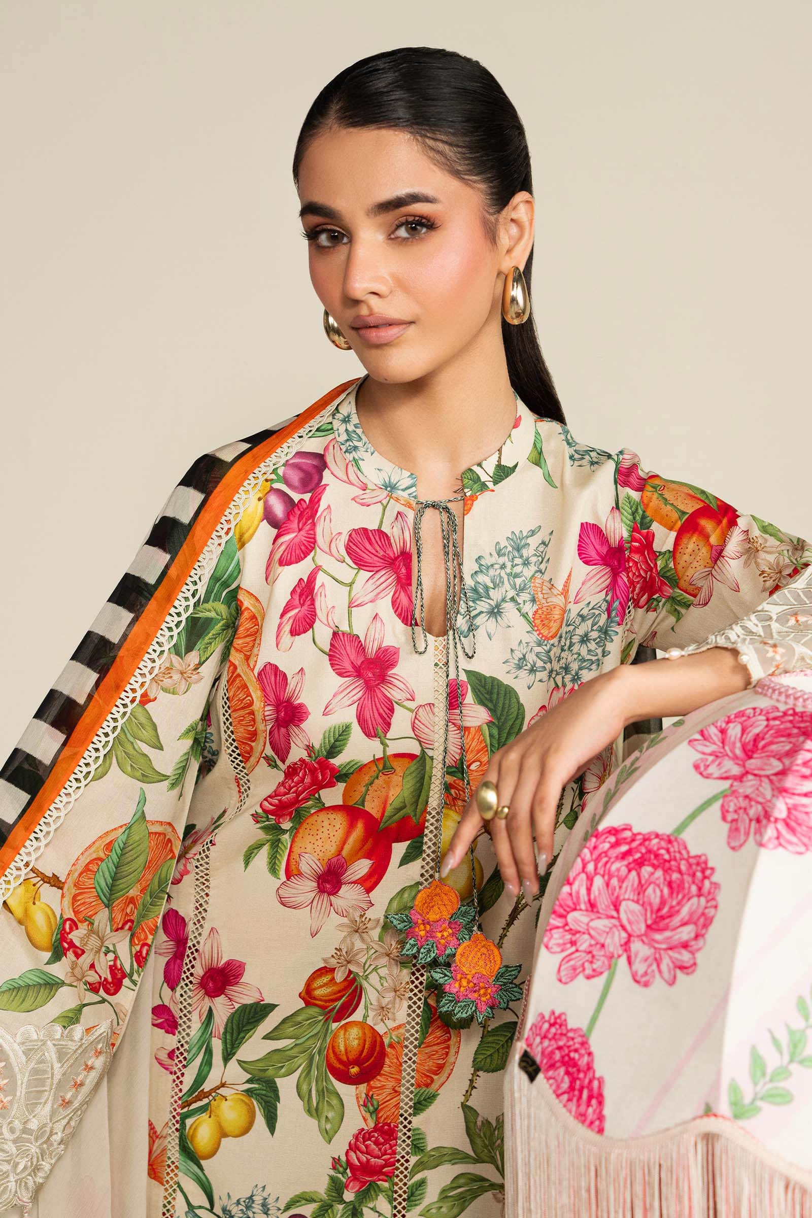 3 Piece Embroidered Lawn Suit