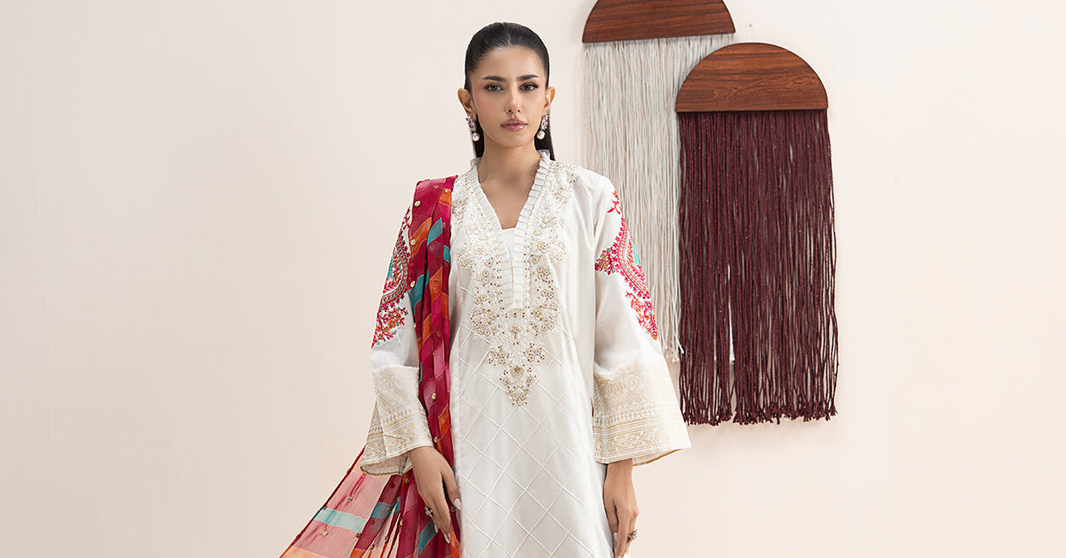 3 Piece Embroidered Lawn Suit