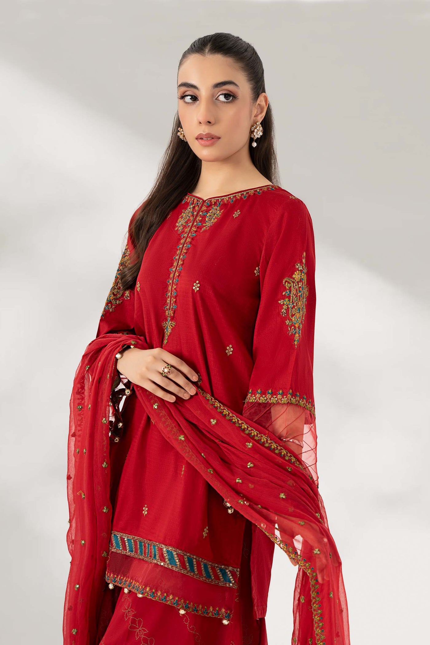 3 Piece Embroidered Lawn Suit