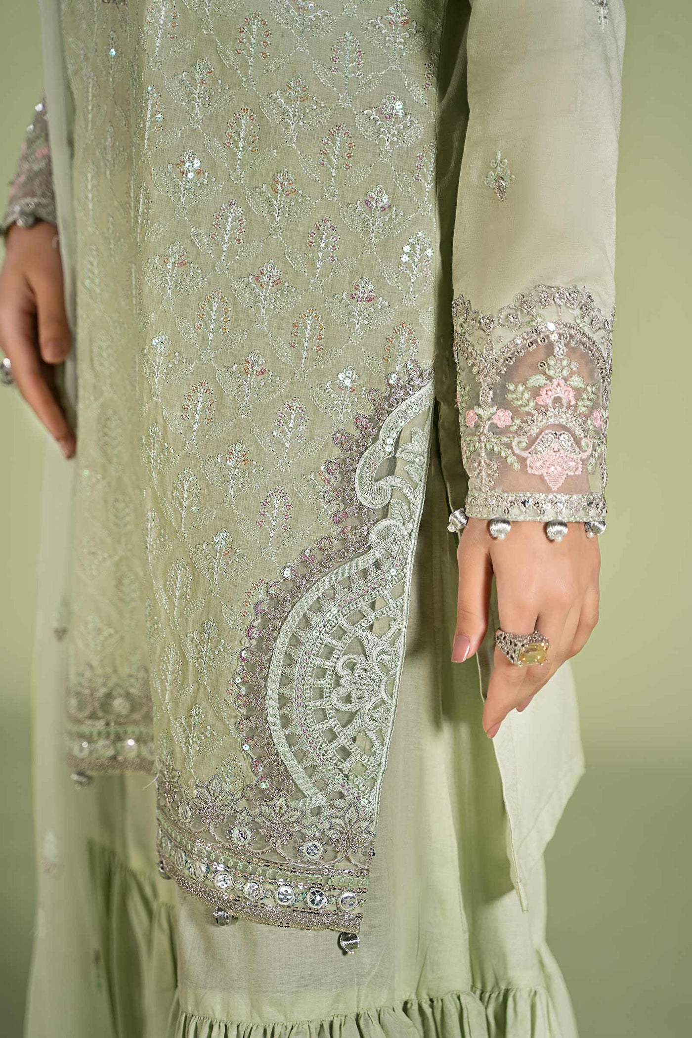 3 Piece Embroidered Lawn Suit