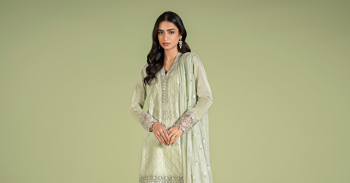 3 Piece Embroidered Lawn Suit