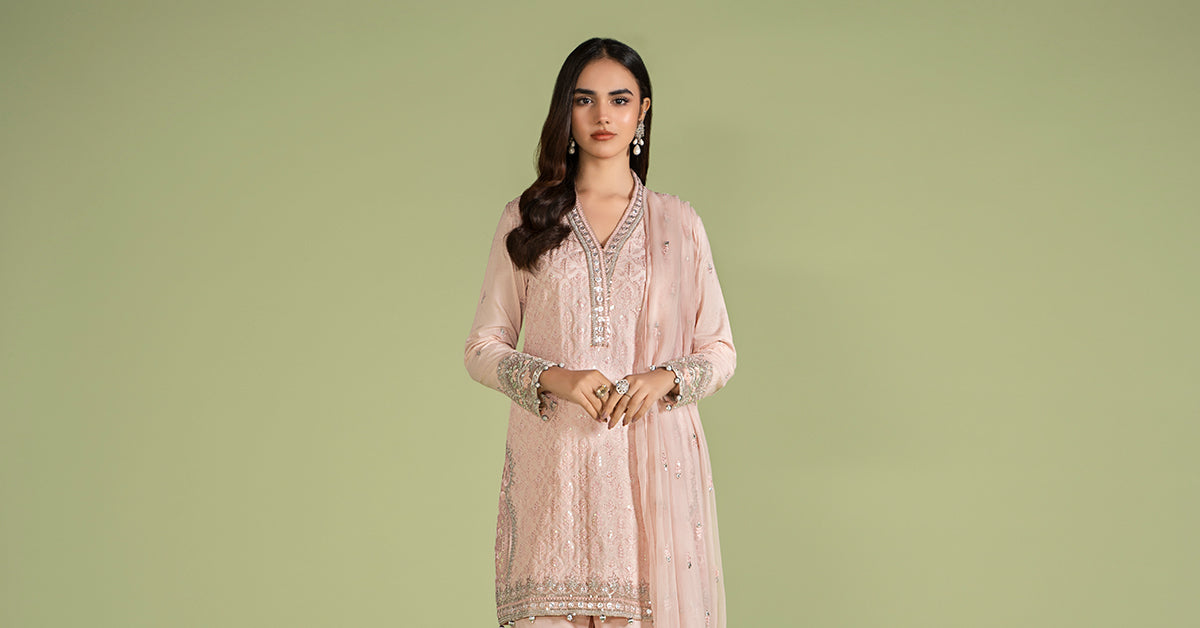 3 Piece Embroidered Lawn Suit