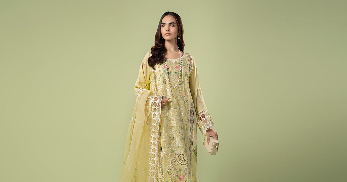 3 Piece Embroidered Lawn Suit