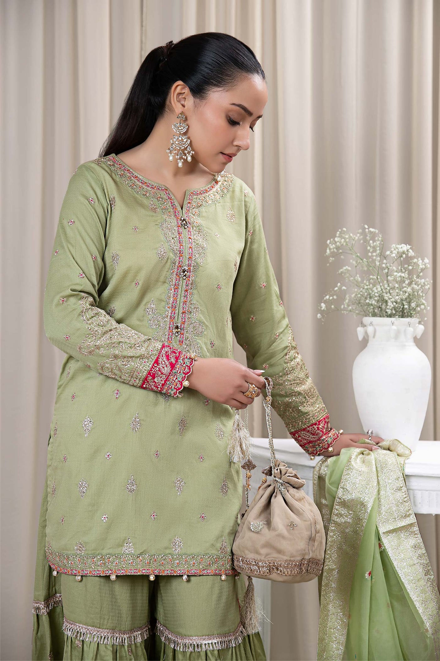 3 Piece Embroidered Lawn Suit