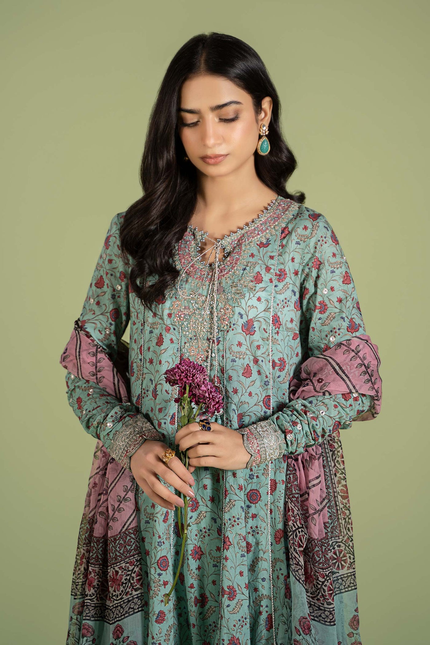 3 Piece Embroidered Lawn Suit