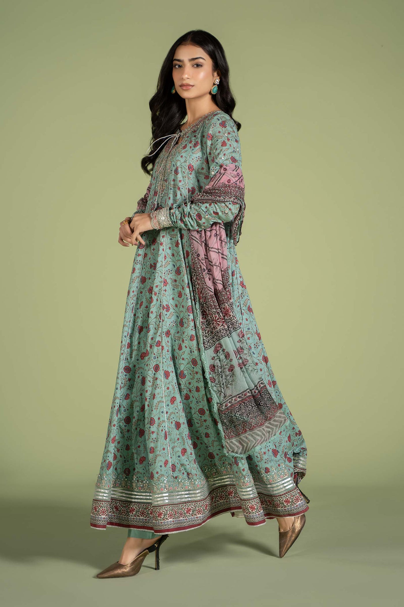 3 Piece Embroidered Lawn Suit