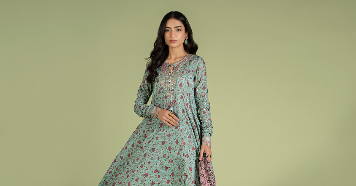 3 Piece Embroidered Lawn Suit