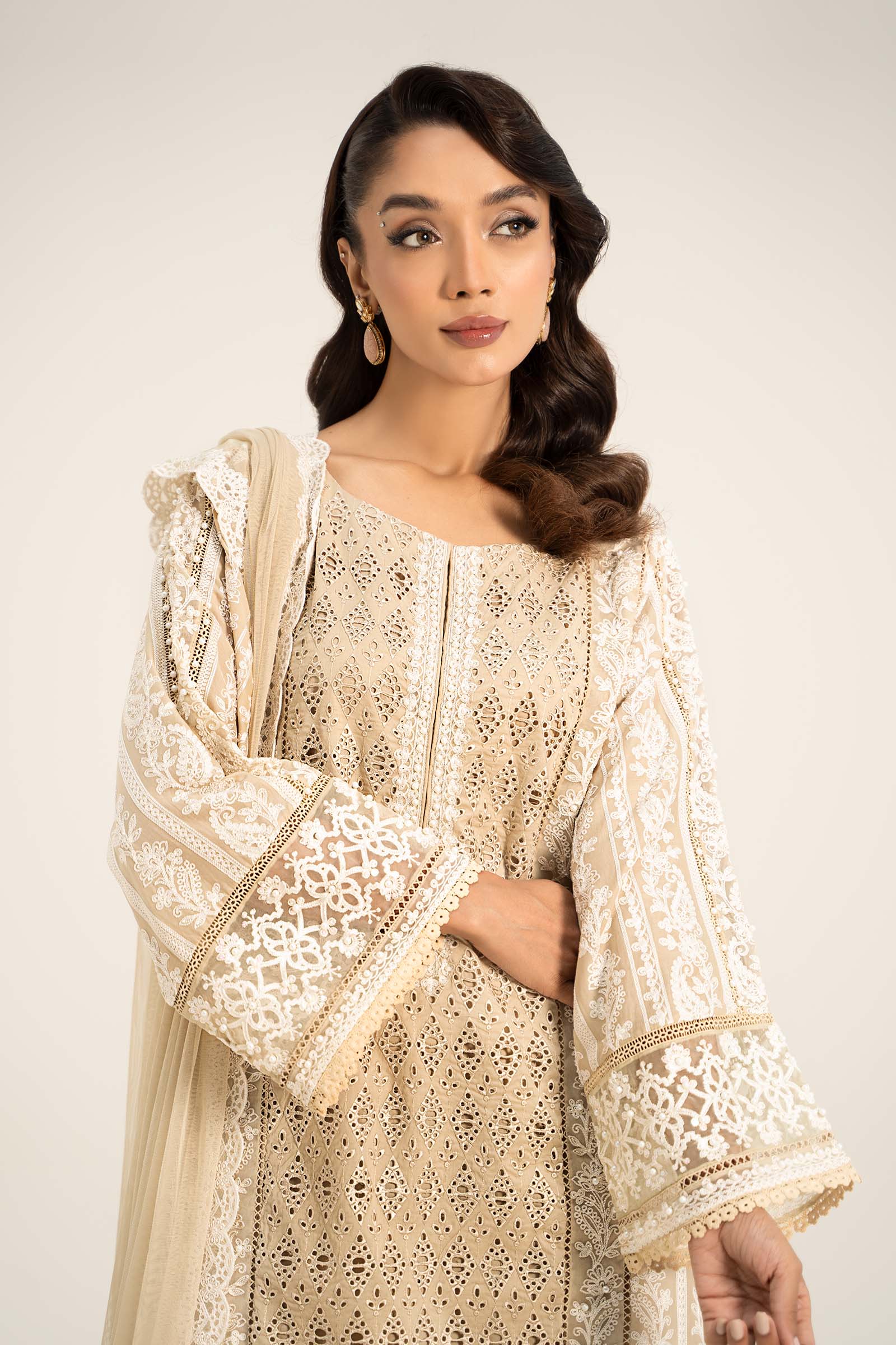 3 Piece Embroidered Lawn Suit