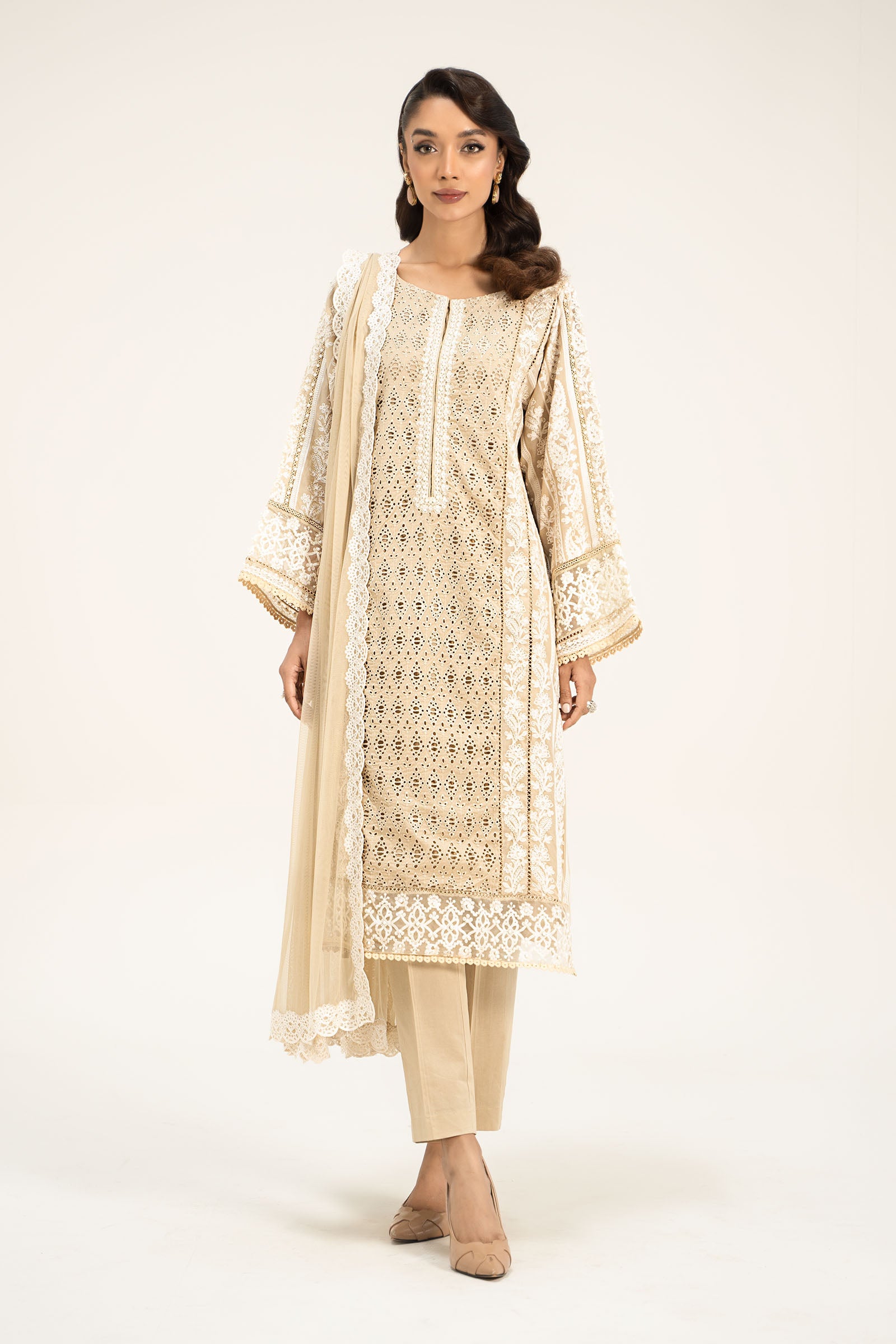 3 Piece Embroidered Lawn Suit