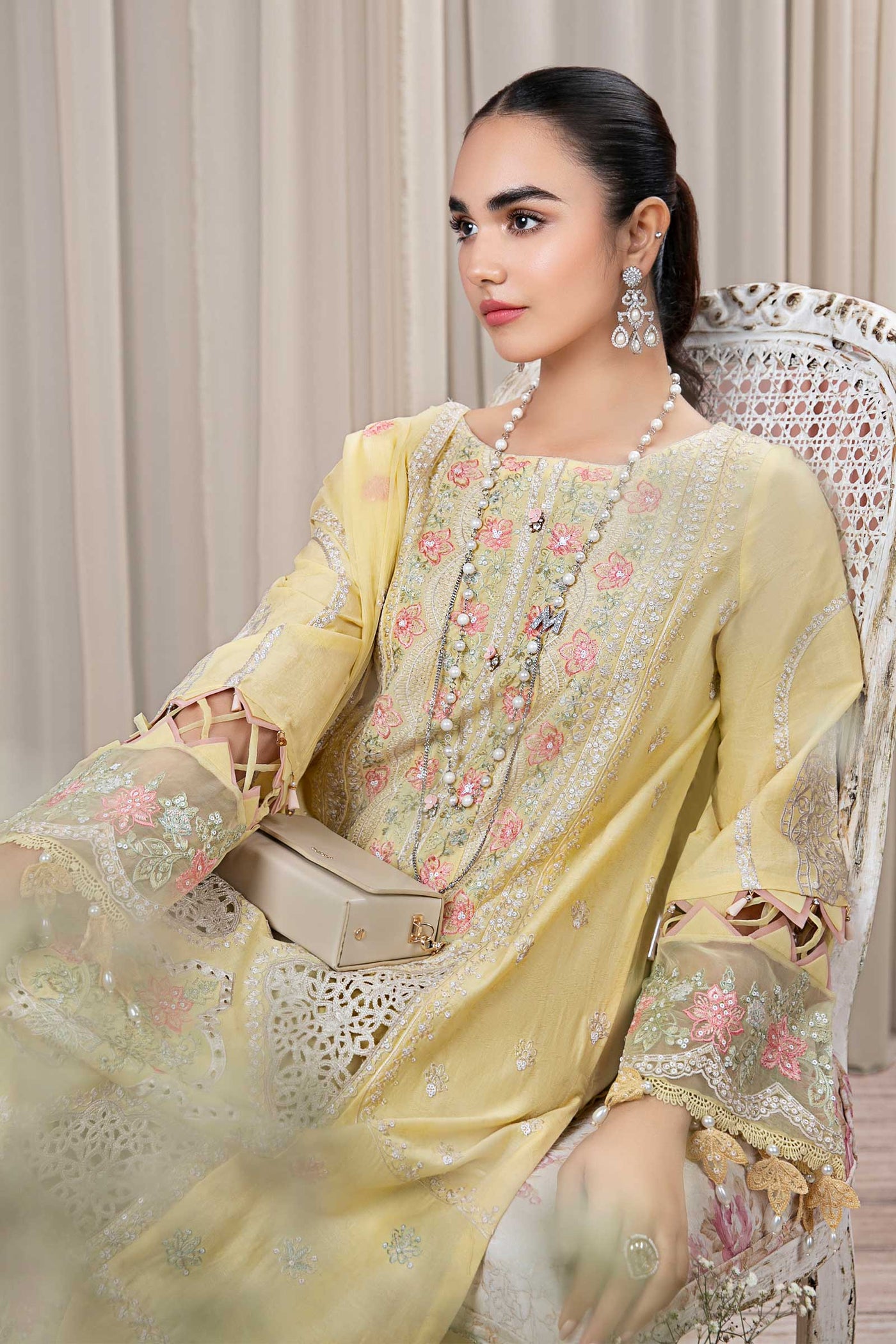 3 PIECE EMBROIDERED SELF JACQUARD SUIT | DW-EF24-109