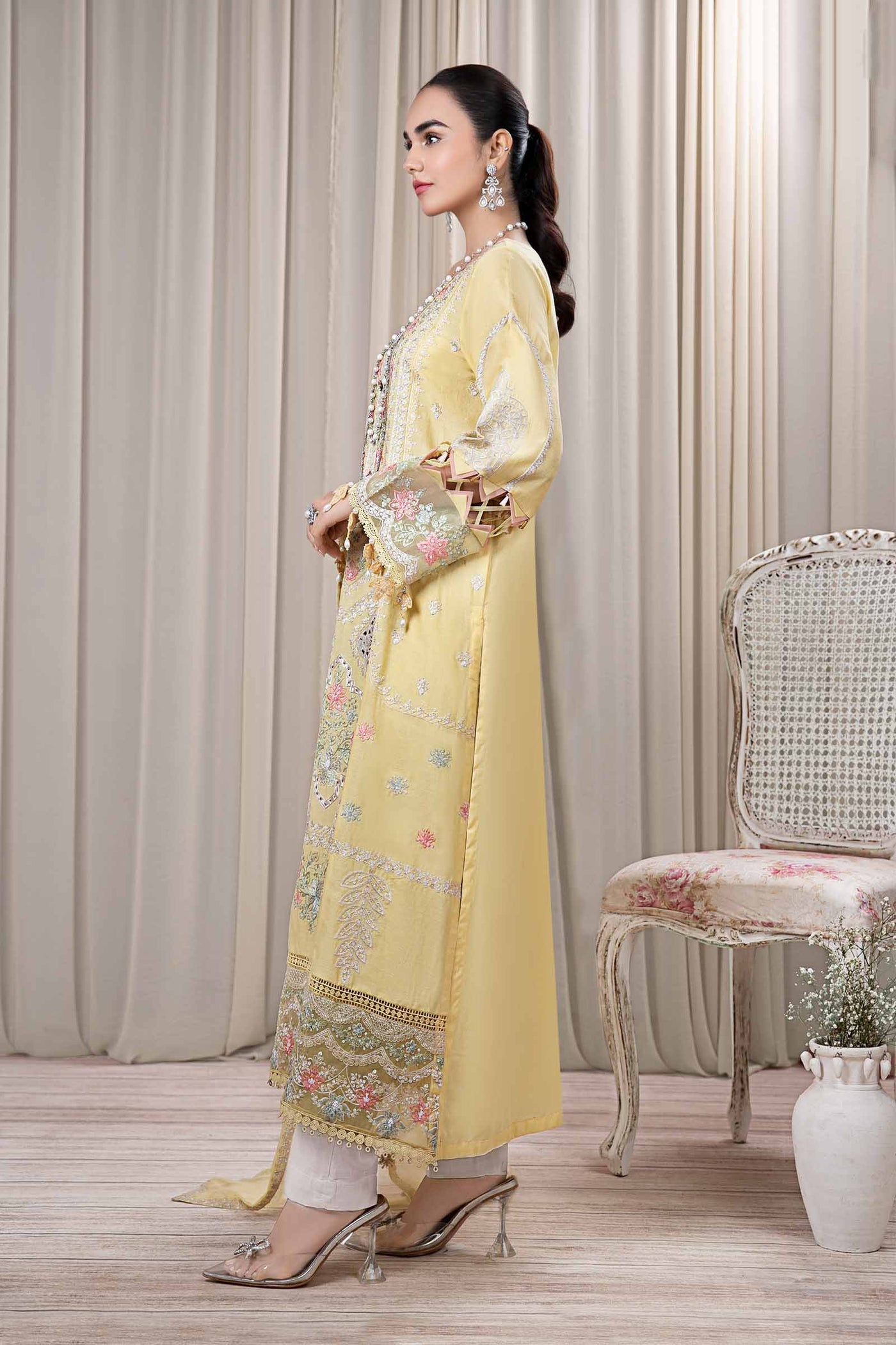 3 PIECE EMBROIDERED SELF JACQUARD SUIT | DW-EF24-109