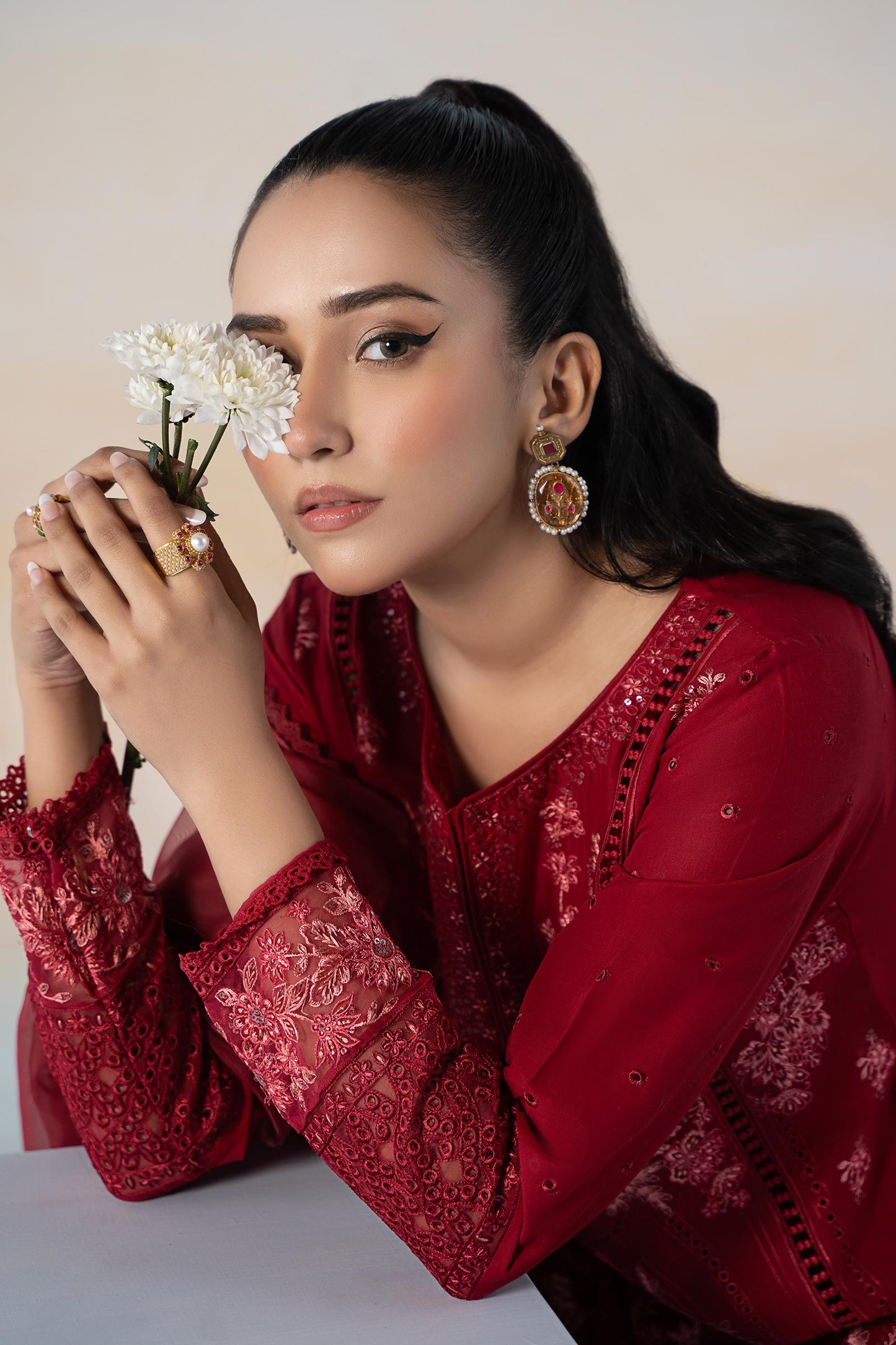 3 Piece Embroidered Lawn Suit