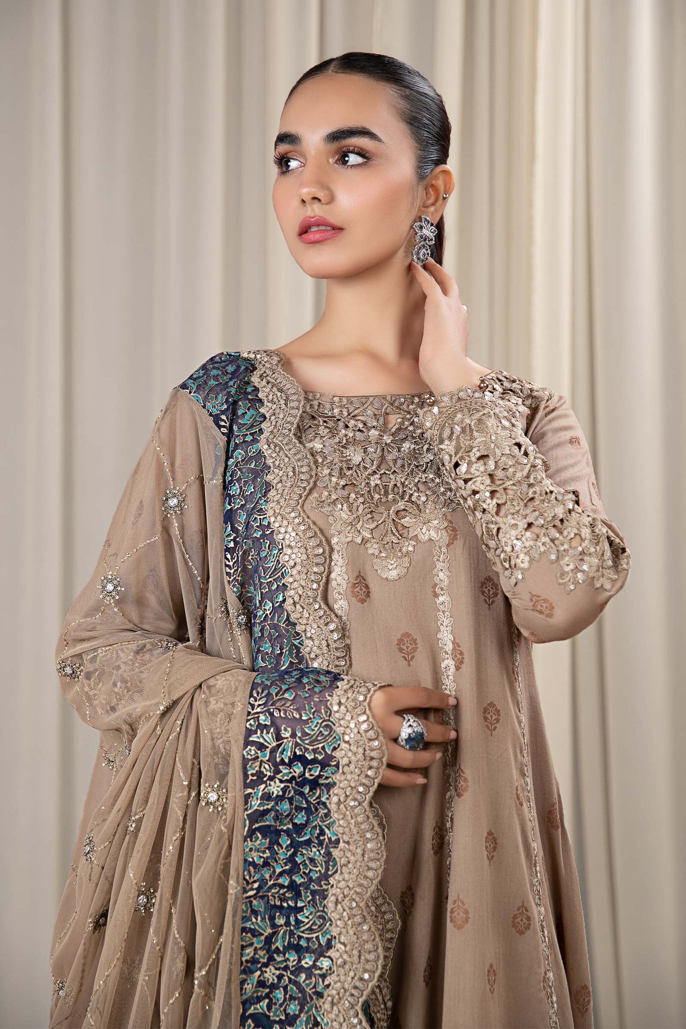 3 Piece Embroidered Jacquard Broshia Suit | DW-EF24-35