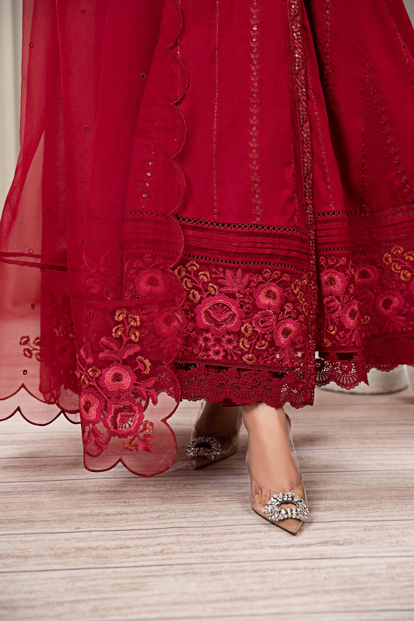 3 Piece Embroidered Lawn Suit