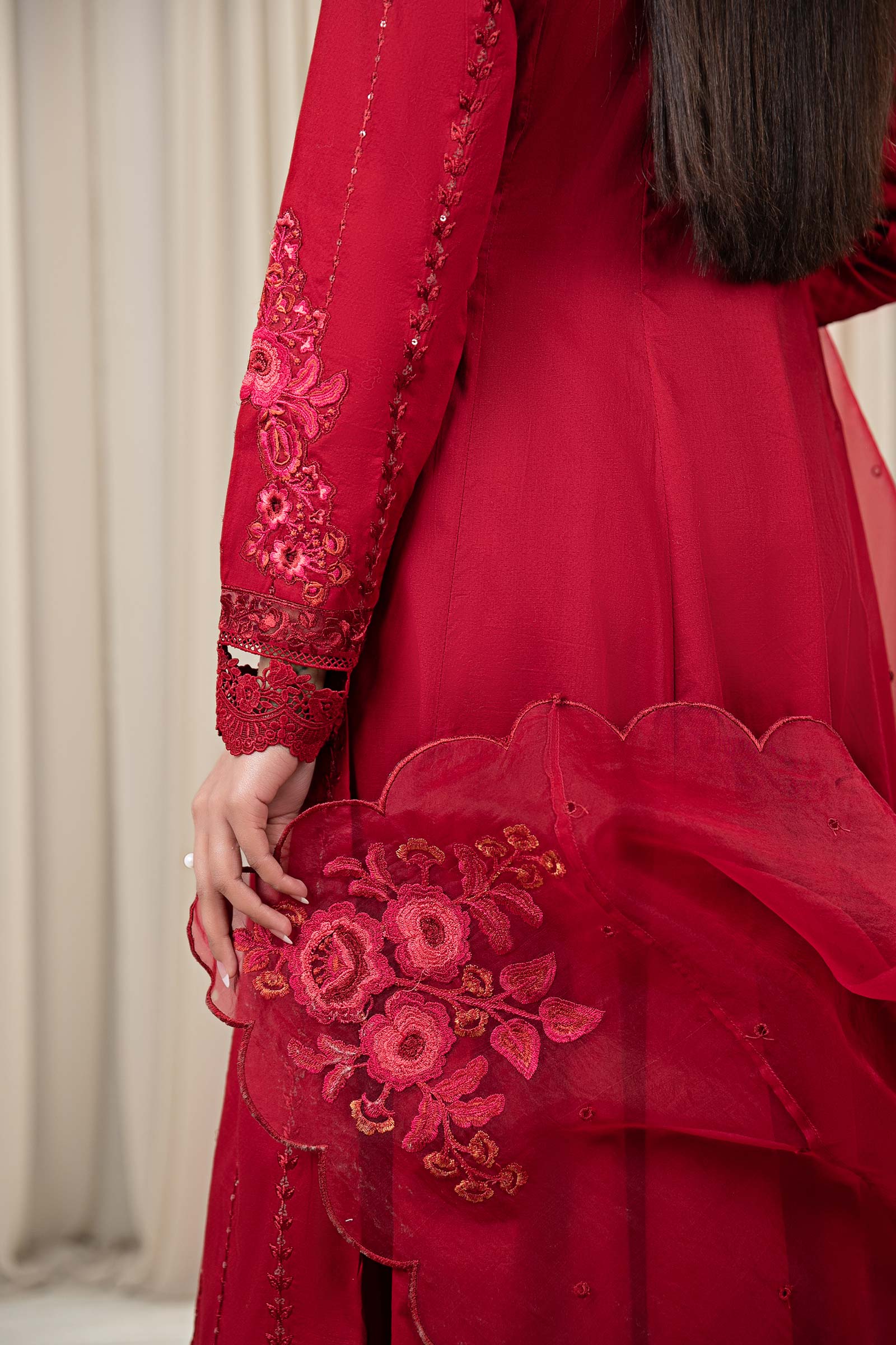 3 Piece Embroidered Lawn Suit