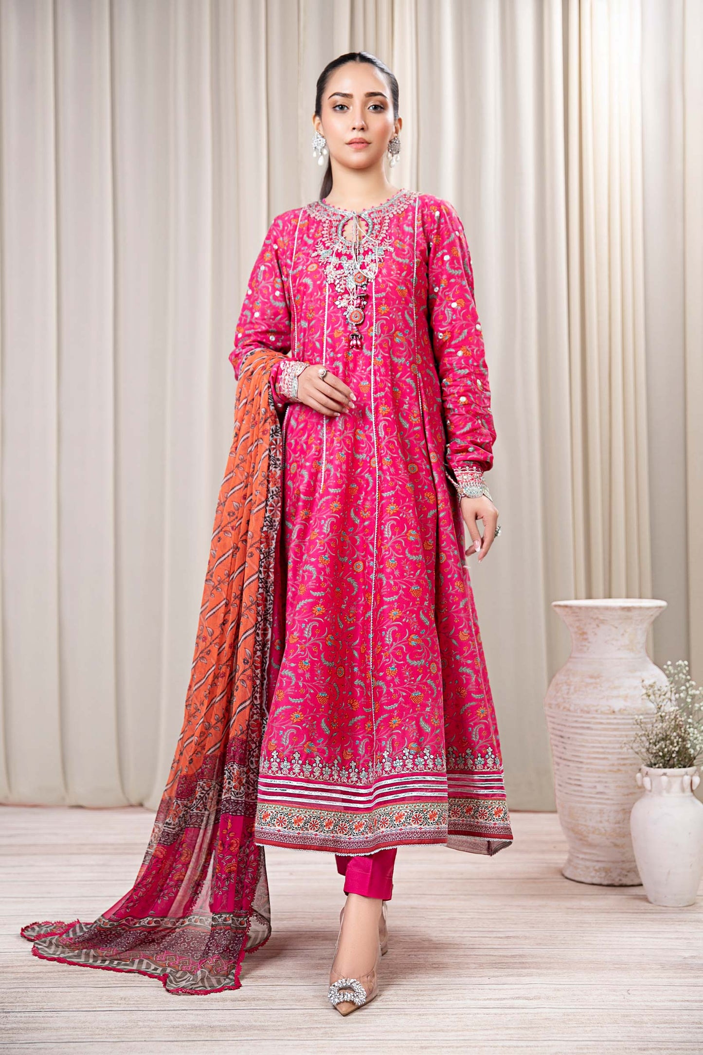 3 Piece Embroidered Lawn Suit