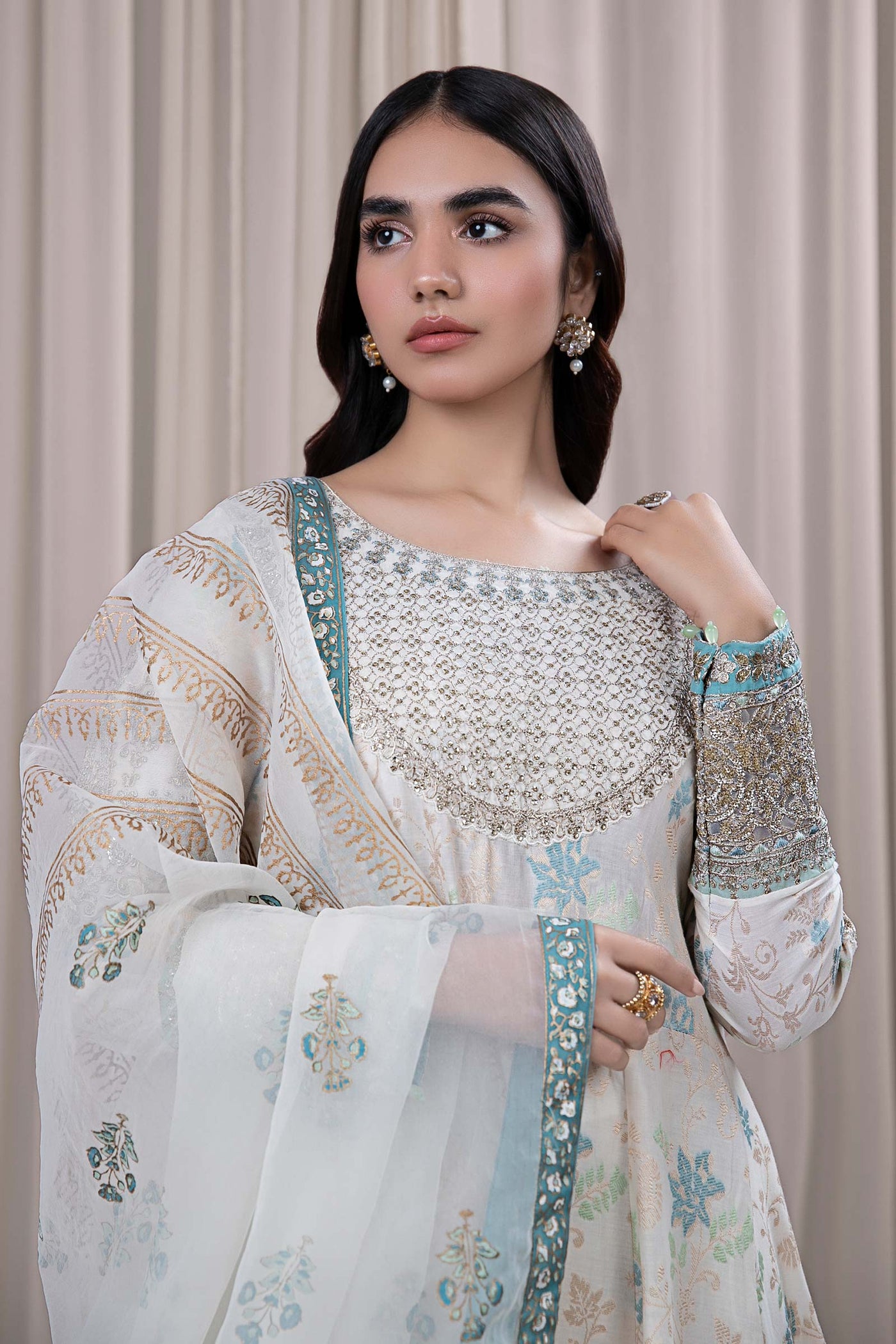 3 Piece Embroidered Jacquard Broshia Suit