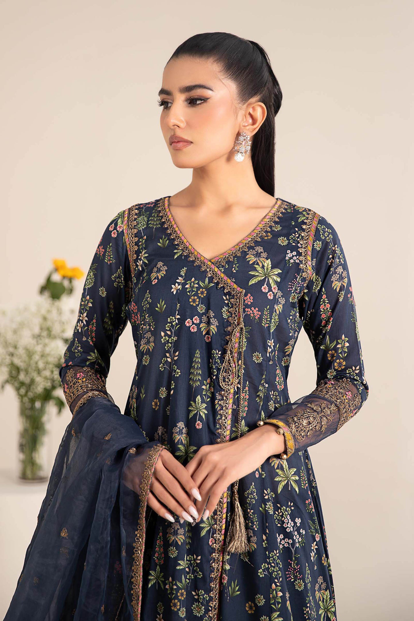 3 Piece Embroidered Lawn Suit