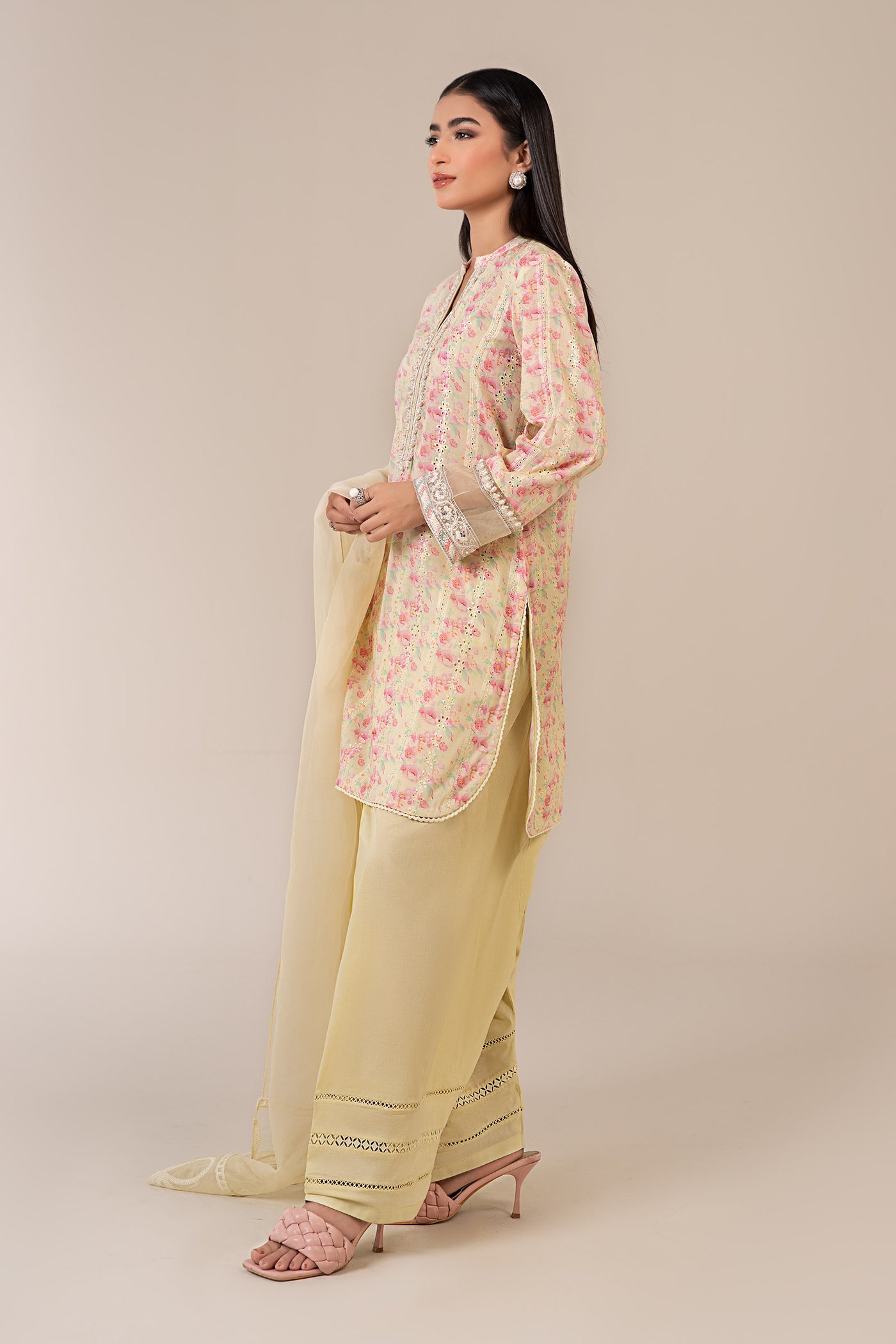 3 Piece Embroidered Lawn Suit