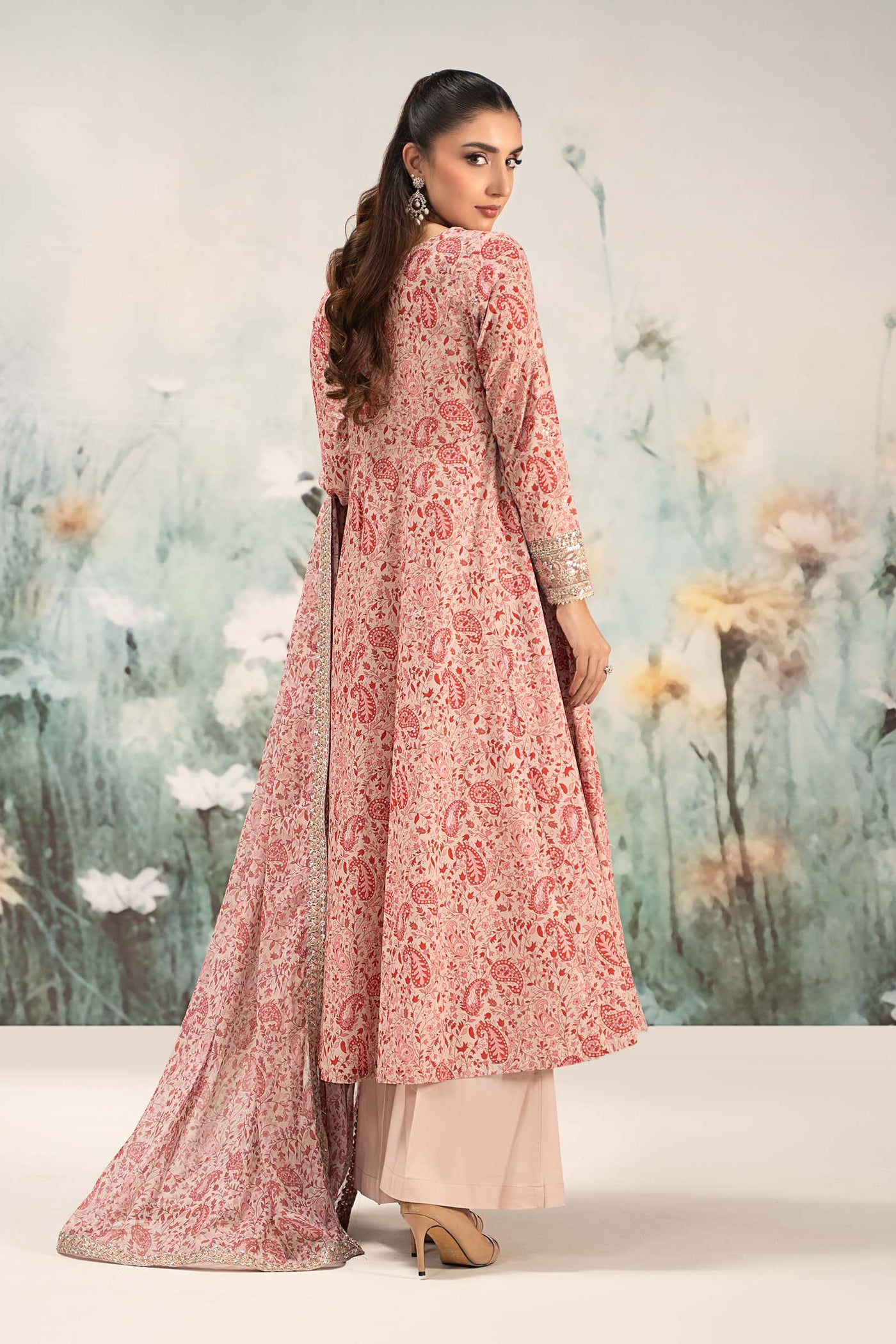 3 Piece Embroidered Lawn Suit