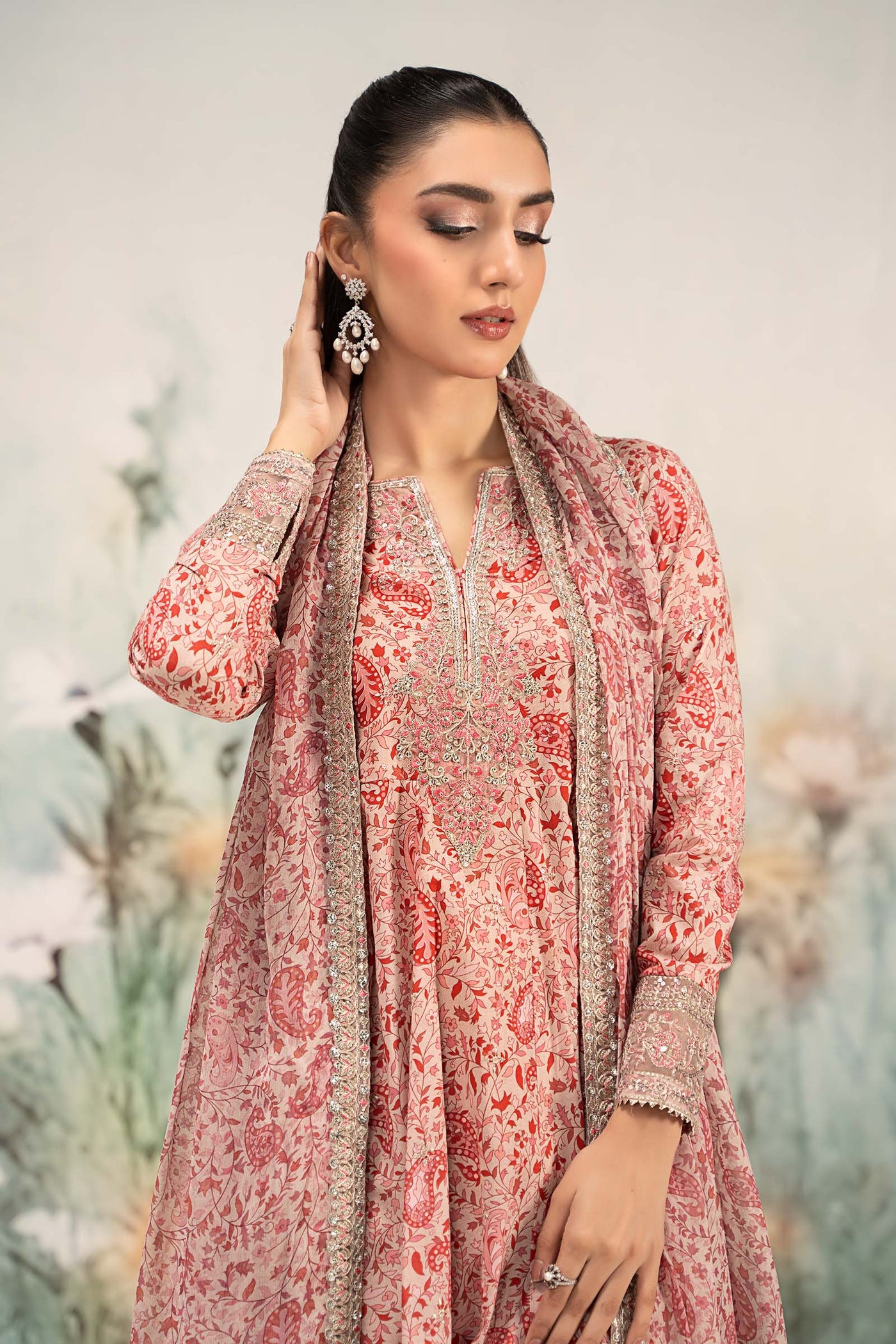 3 Piece Embroidered Lawn Suit