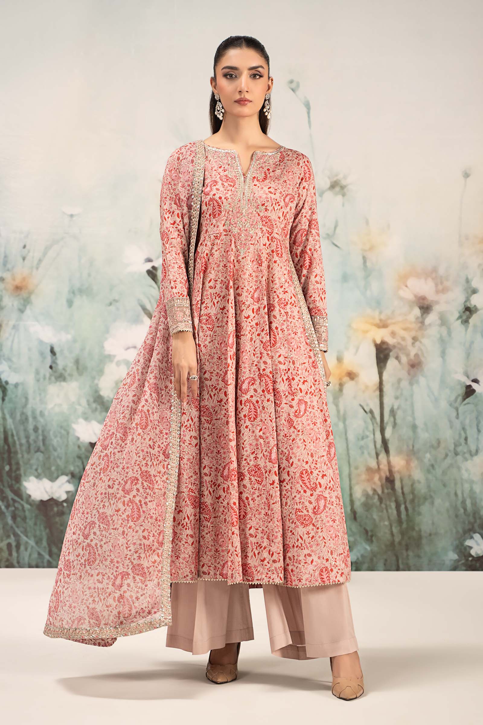 3 Piece Embroidered Lawn Suit