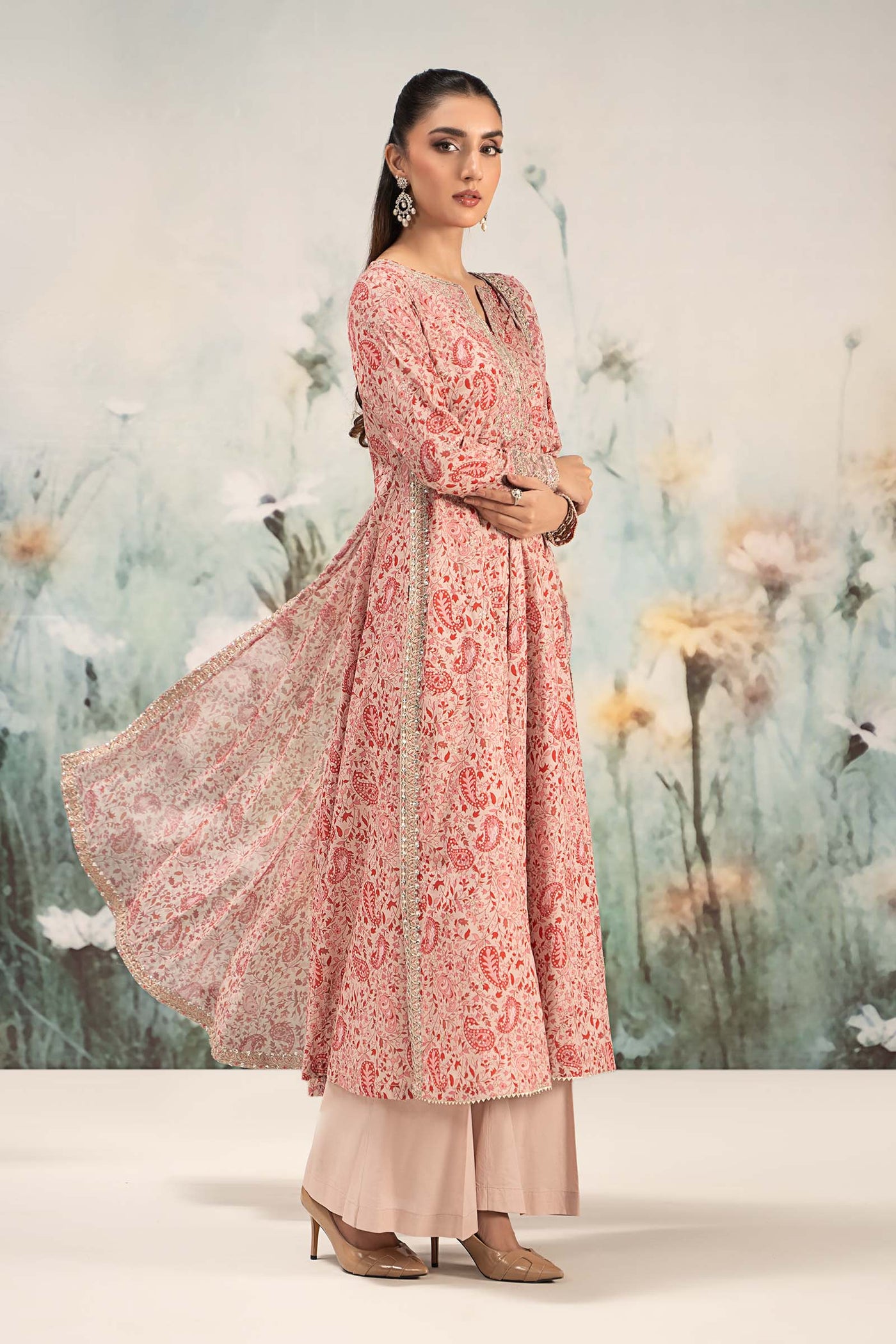 3 Piece Embroidered Lawn Suit