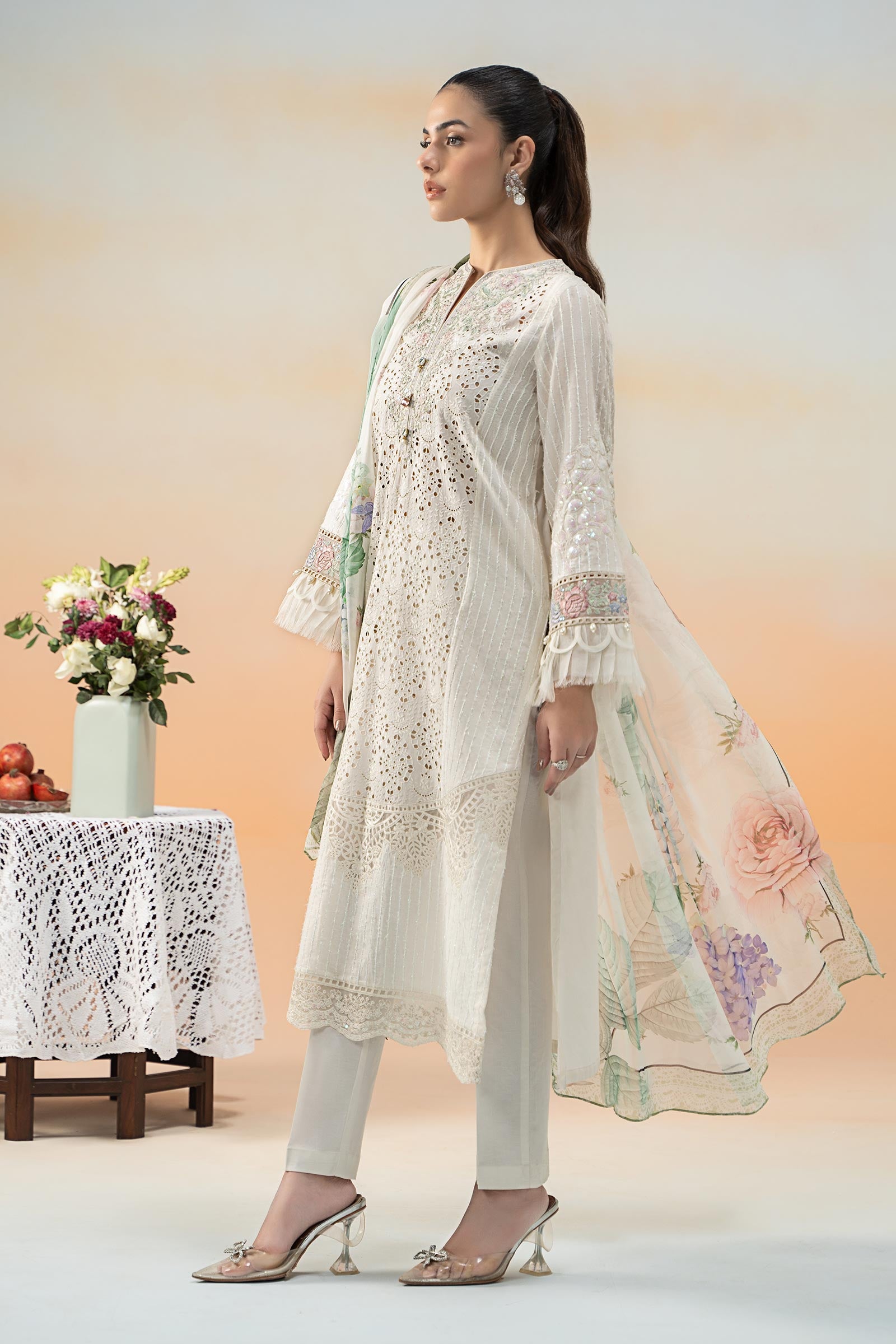 3 Piece Embroidered Lawn Suit