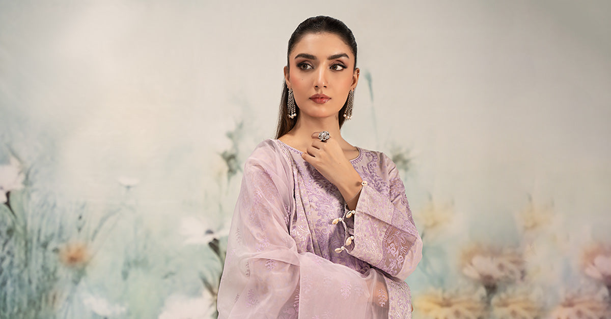3 Piece Embroidered Lawn Suit