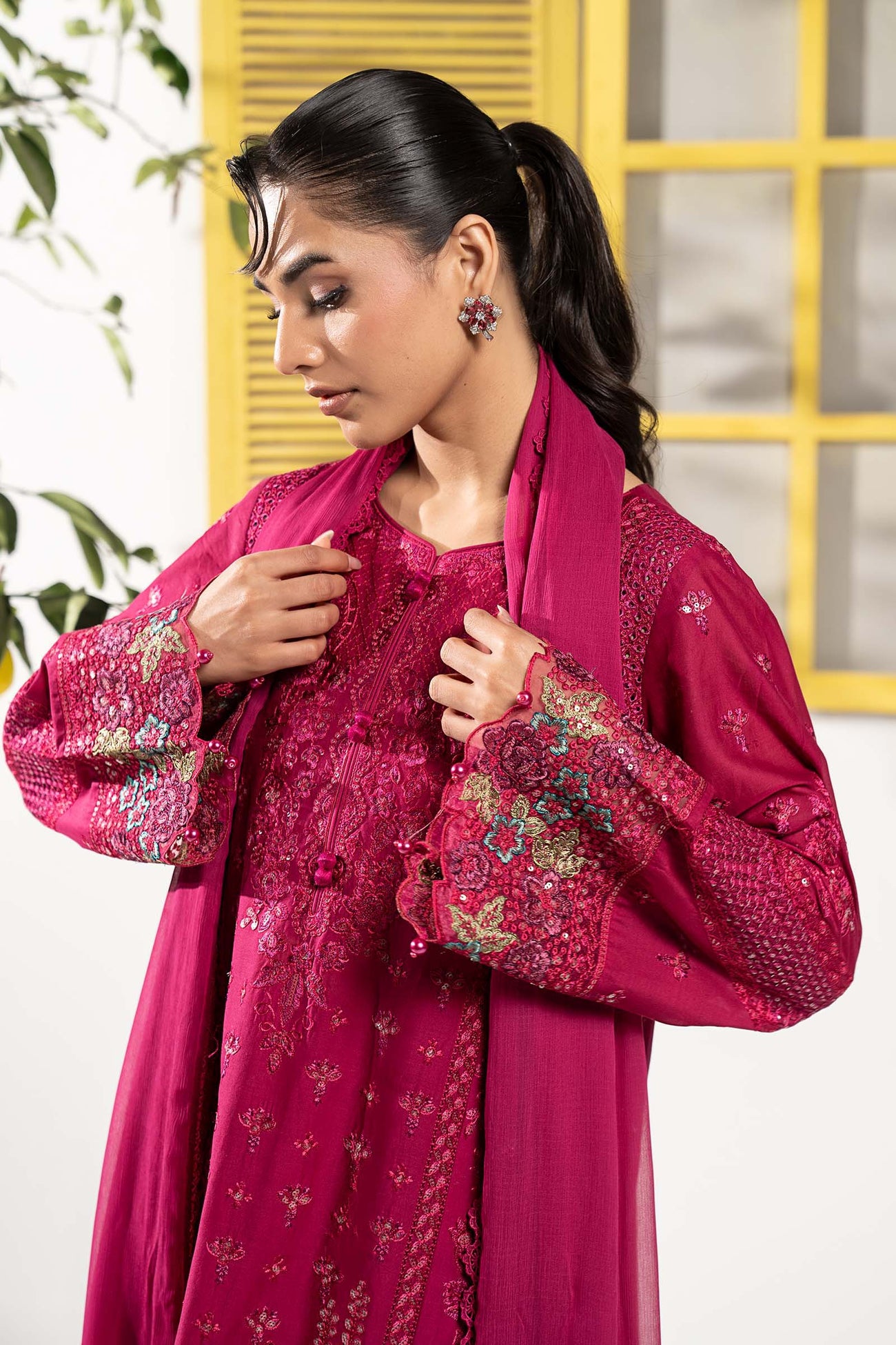 3 Piece Embroidered Lawn Suit