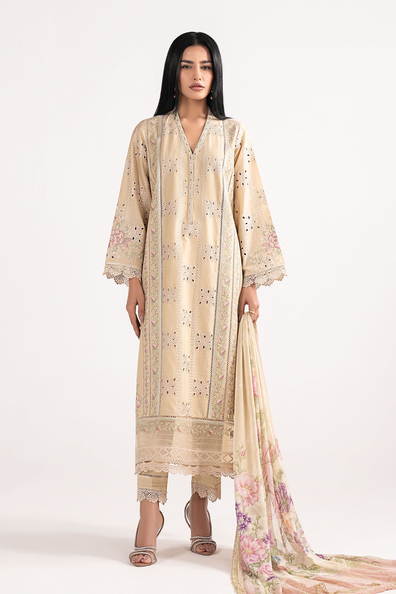 3 Piece Embroidered Lawn Suit