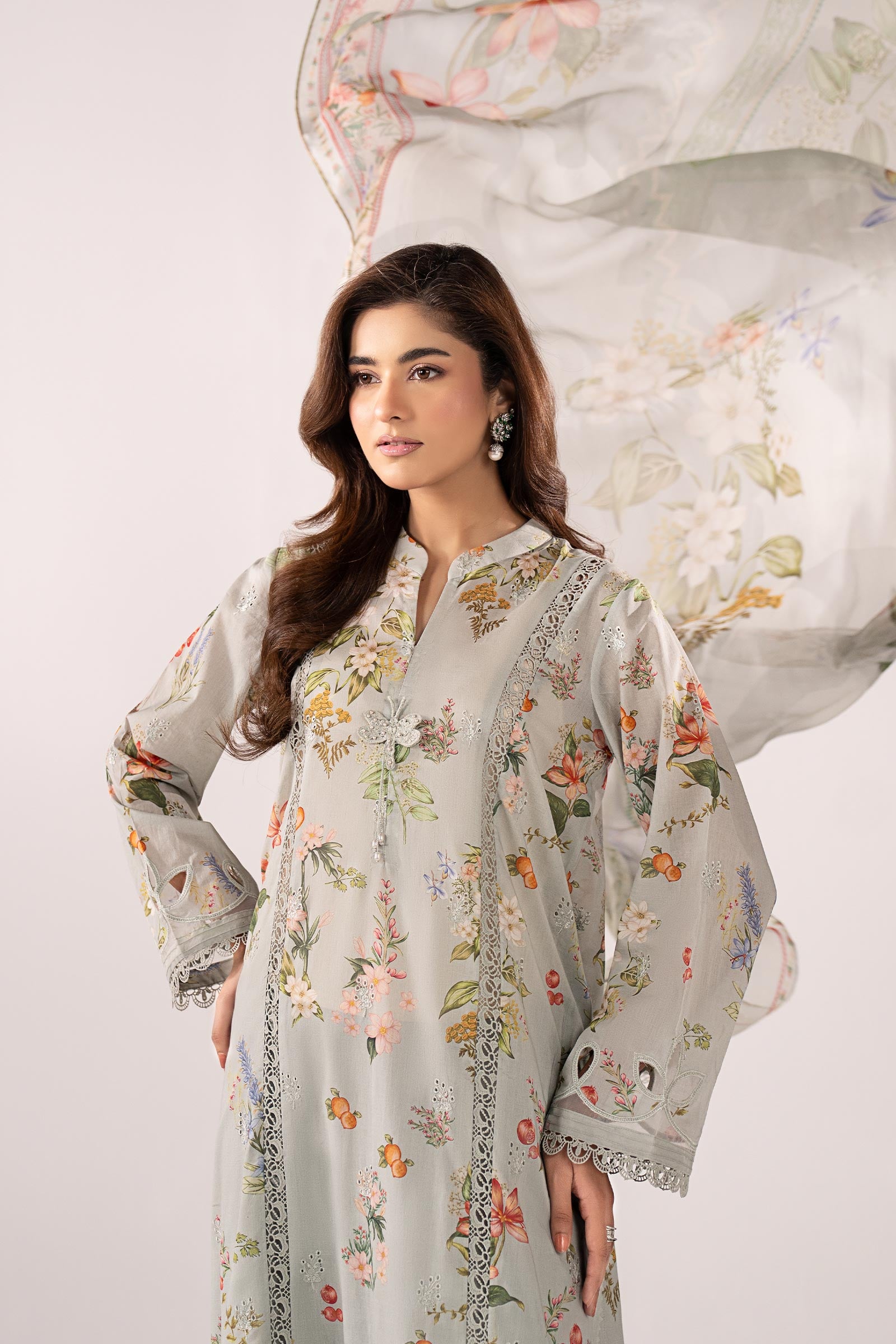 3 Piece Embroidered Lawn Suit