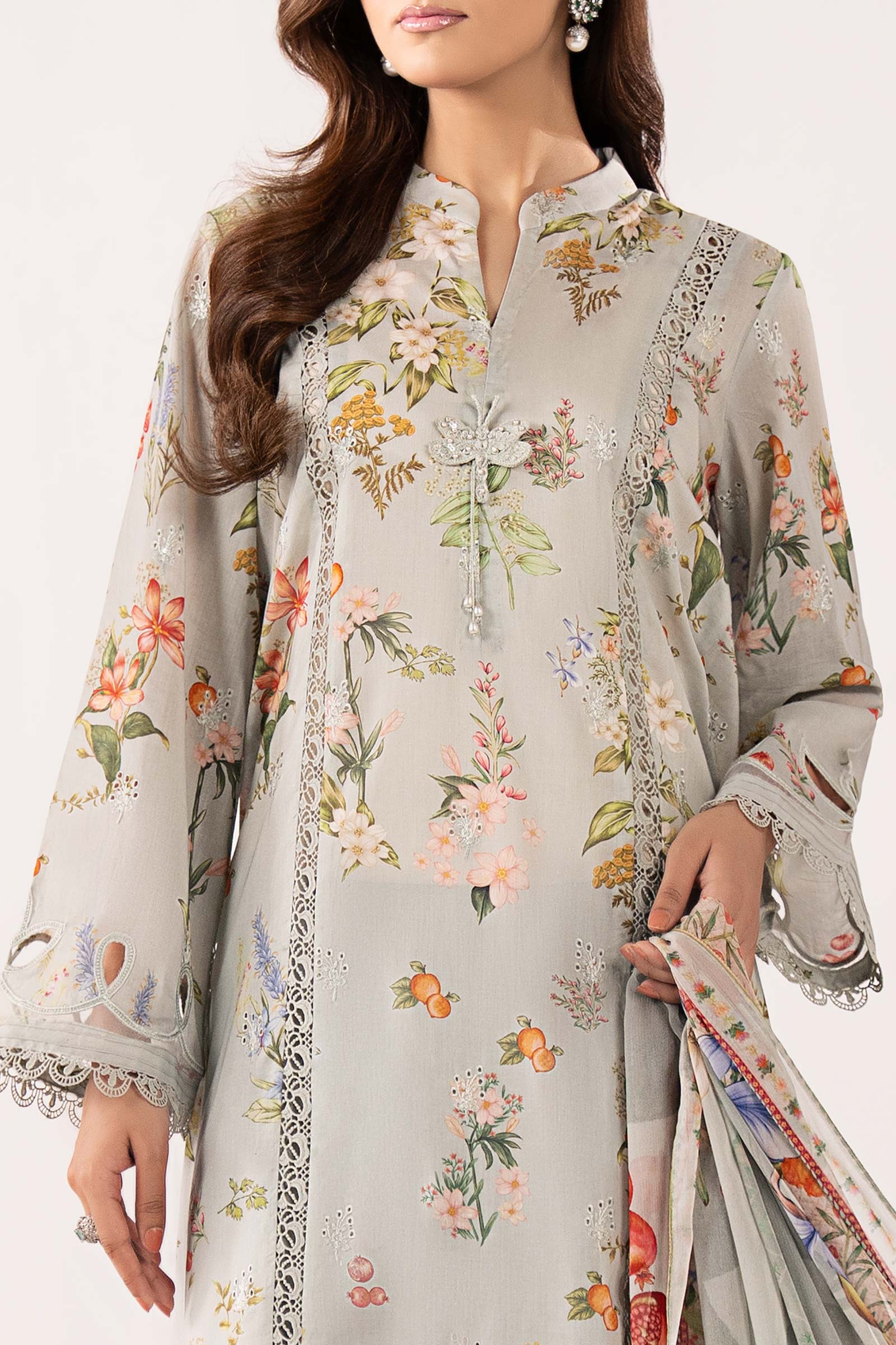 3 Piece Embroidered Lawn Suit