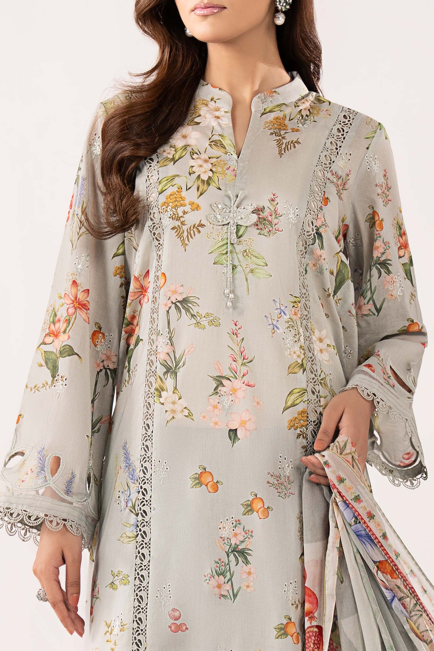 3 Piece Embroidered Lawn Suit