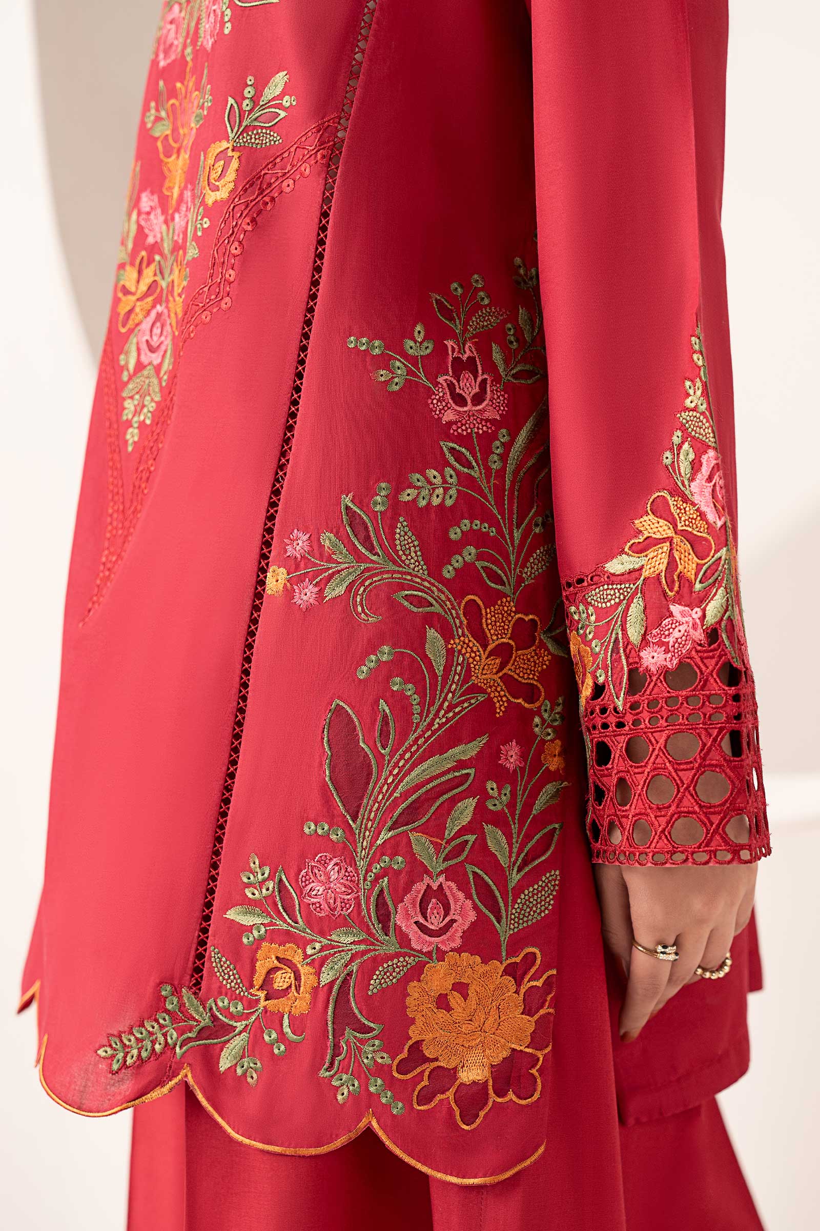 3 Piece Embroidered Lawn Suit