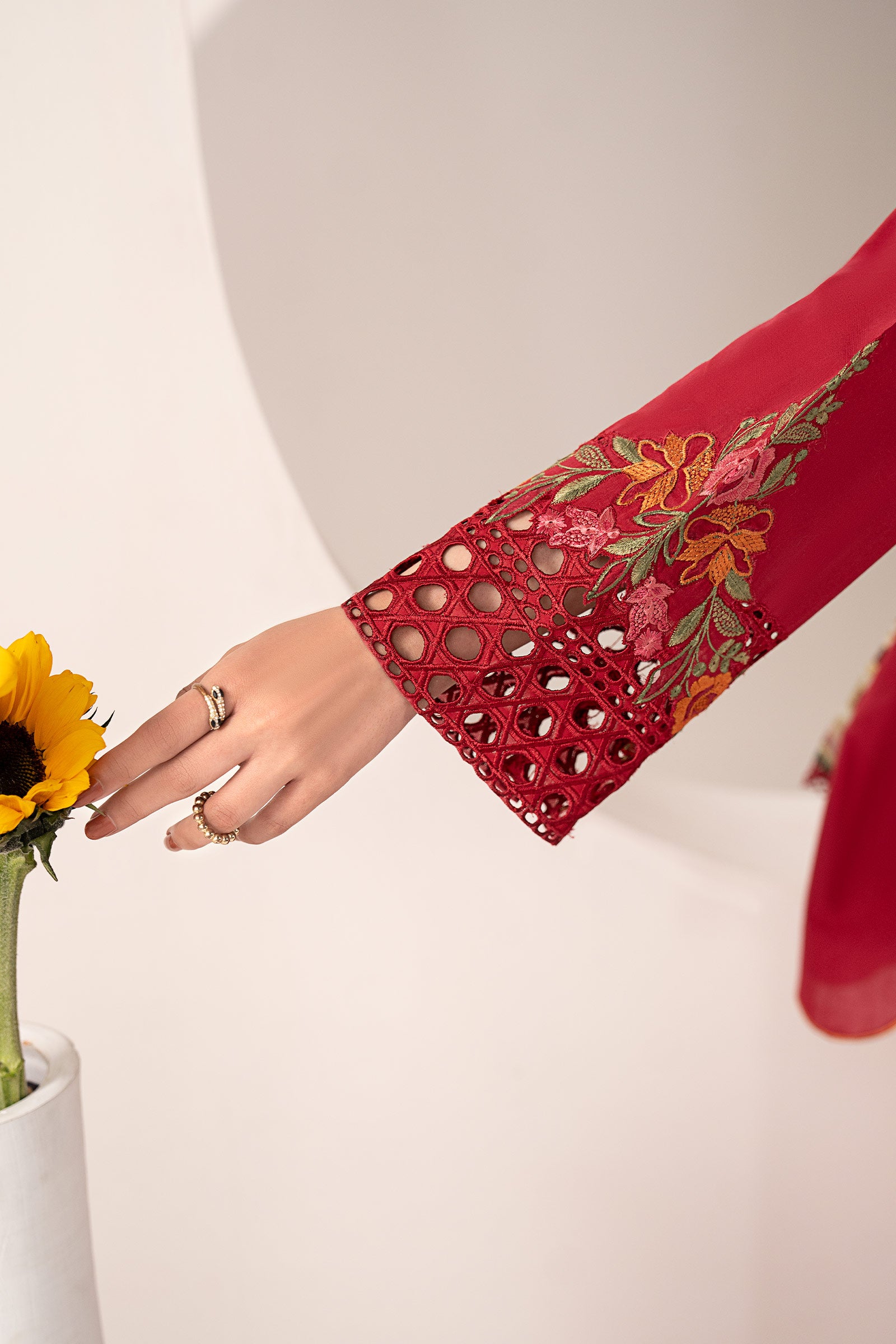 3 Piece Embroidered Lawn Suit