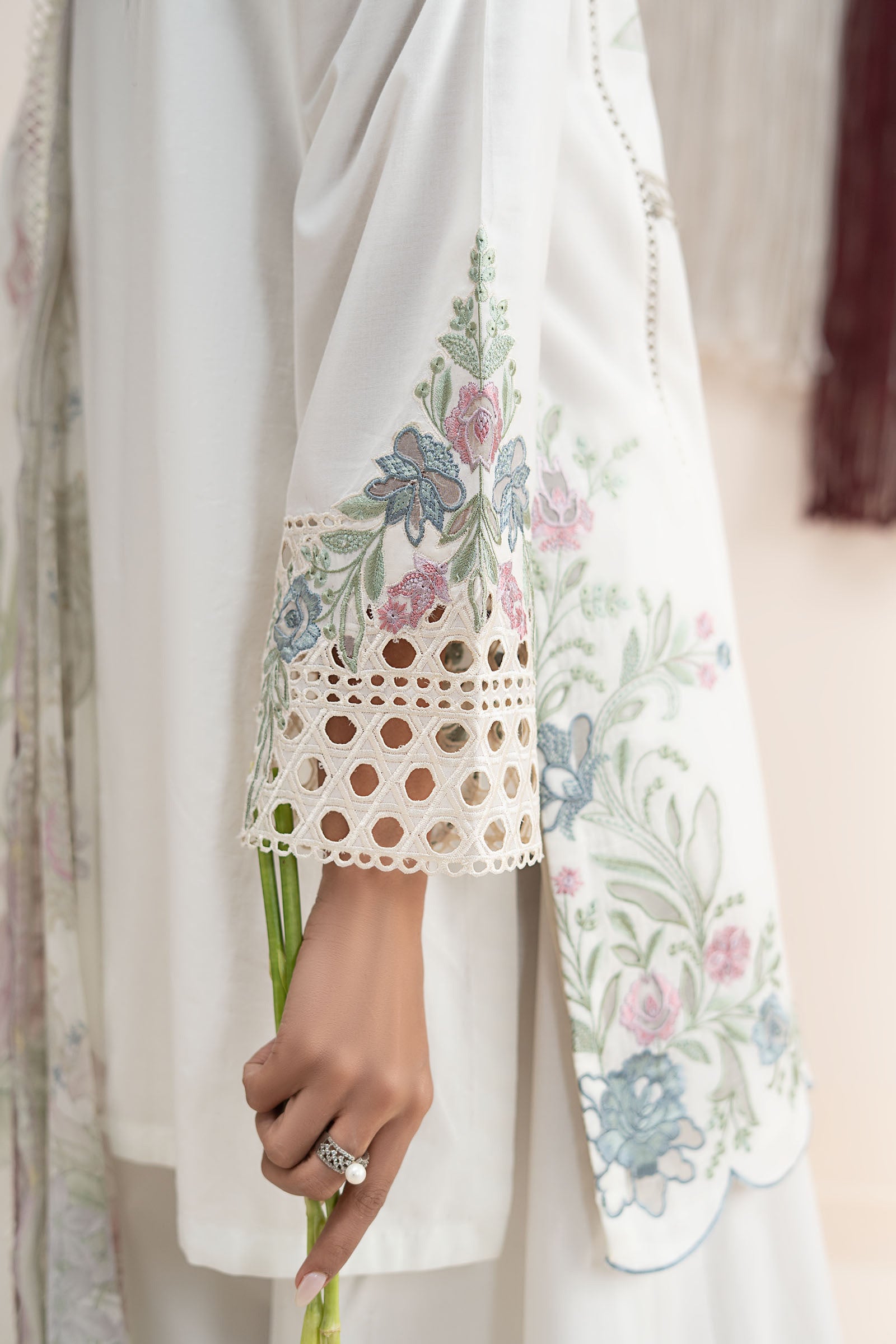 3 Piece Embroidered Lawn Suit