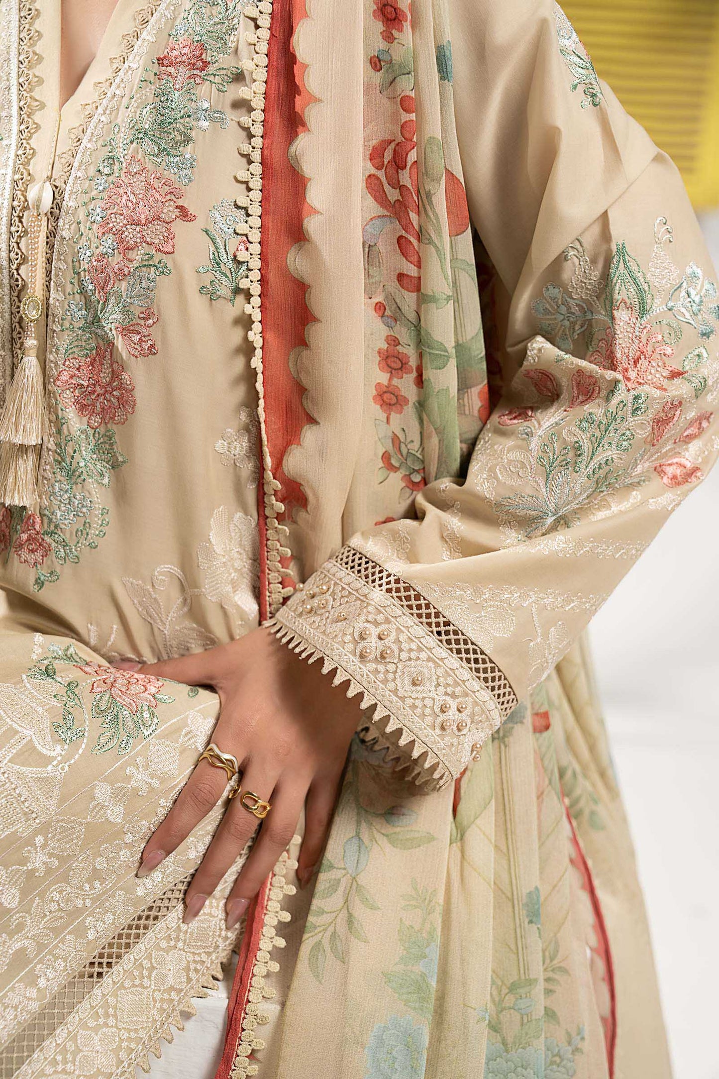 3 Piece Embroidered Lawn Suit