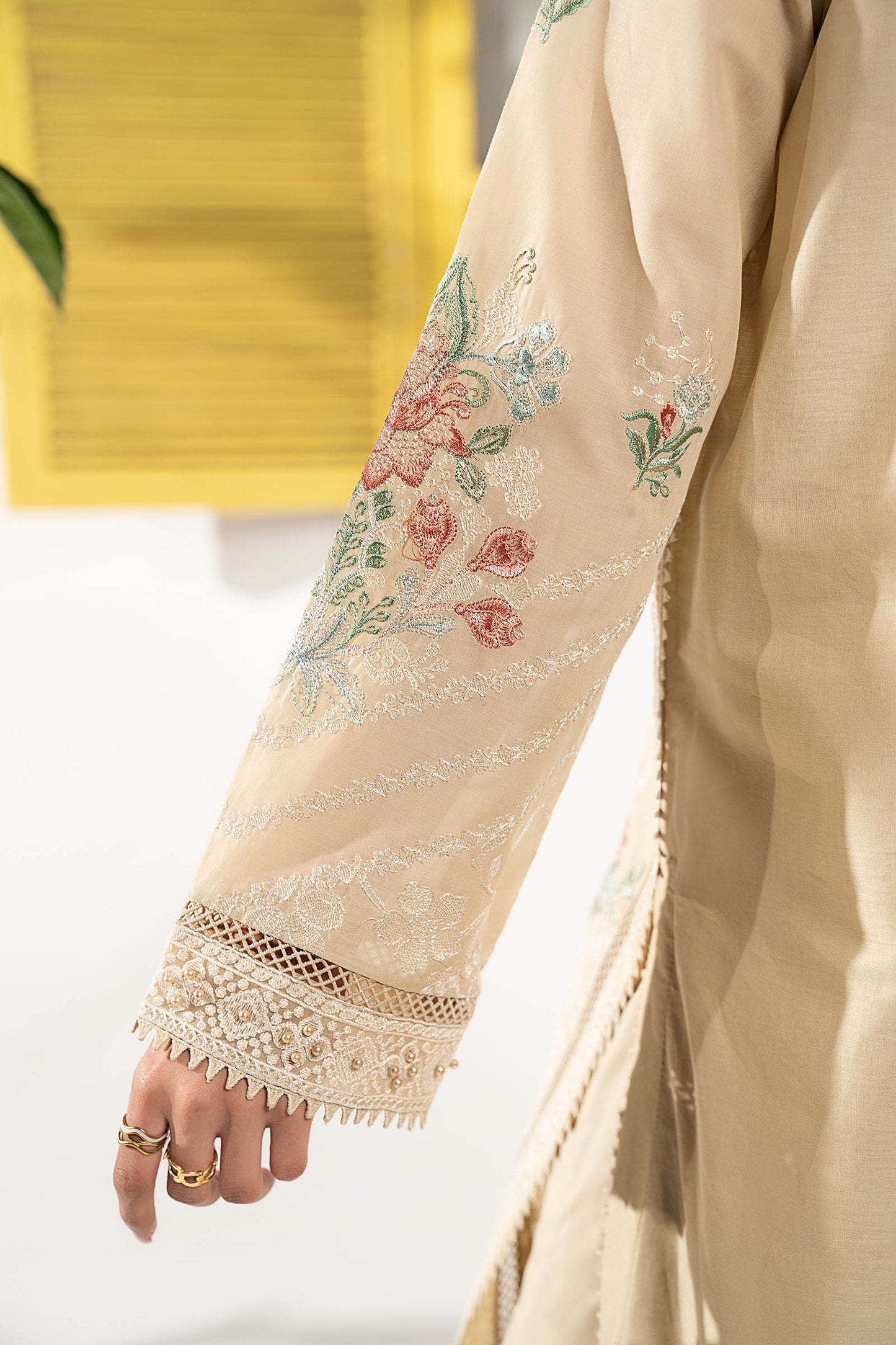 3 Piece Embroidered Lawn Suit