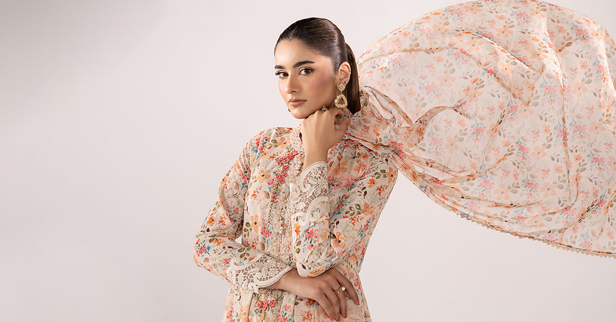 3 Piece Embroidered Lawn Suit