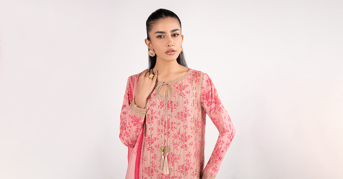 3 Piece Embroidered Lawn Suit
