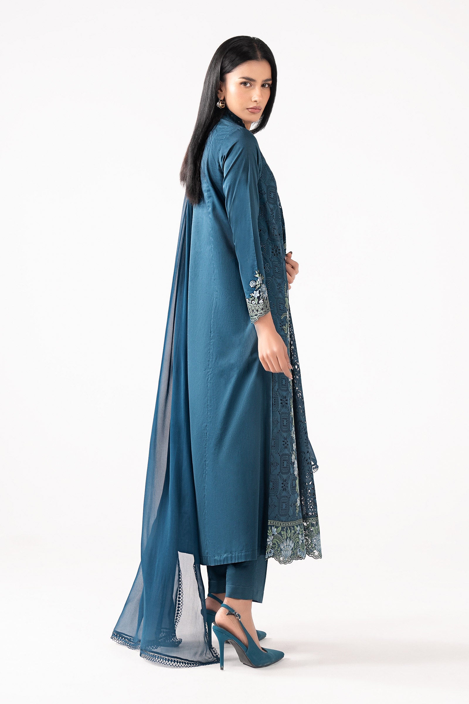 3 Piece Embroidered Lawn Suit