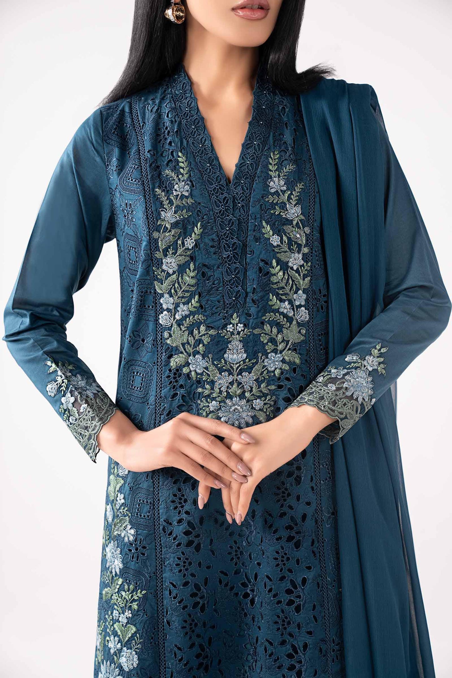 3 Piece Embroidered Lawn Suit