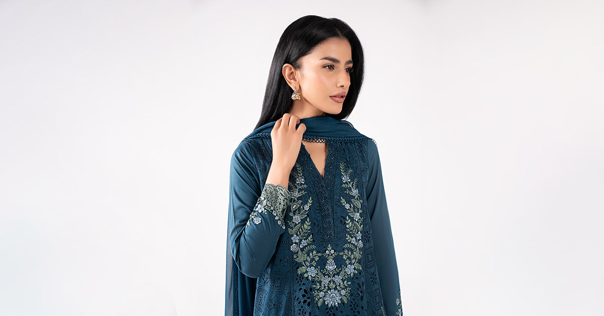 3 Piece Embroidered Lawn Suit