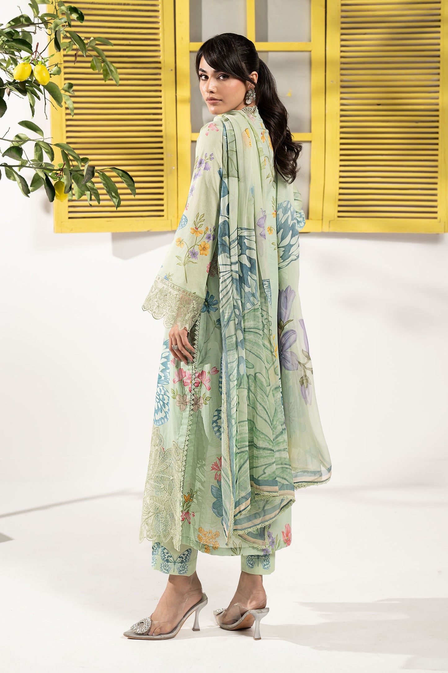 3 Piece Embroidered Lawn Suit
