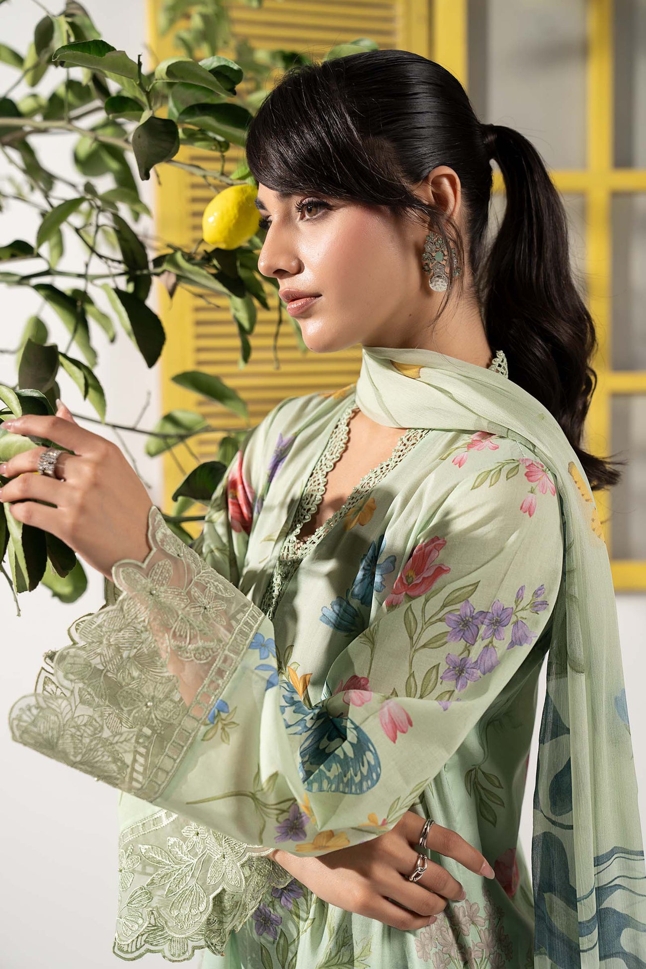 3 Piece Embroidered Lawn Suit